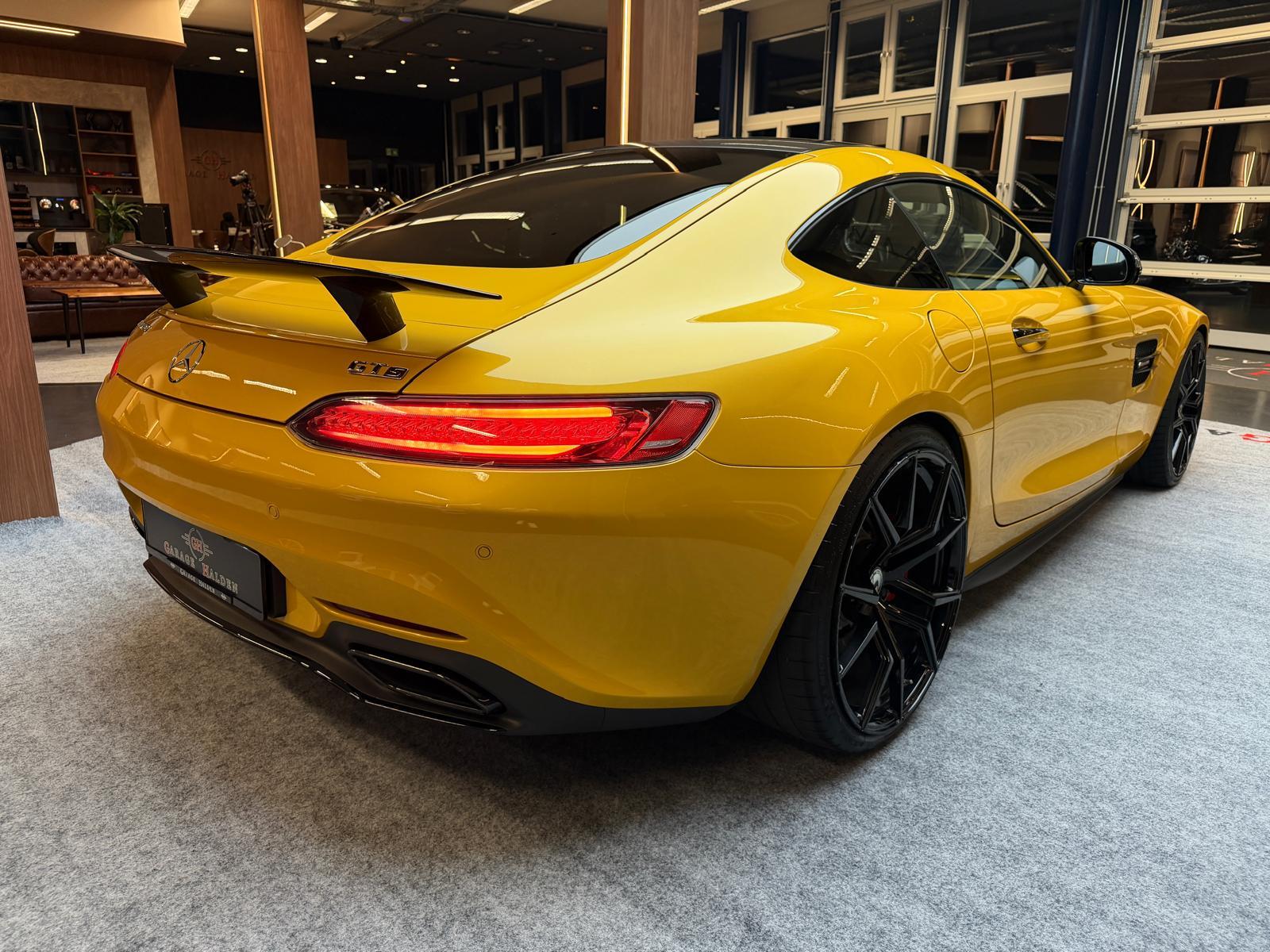 MERCEDES-BENZ AMG GT S Coupé-image-6