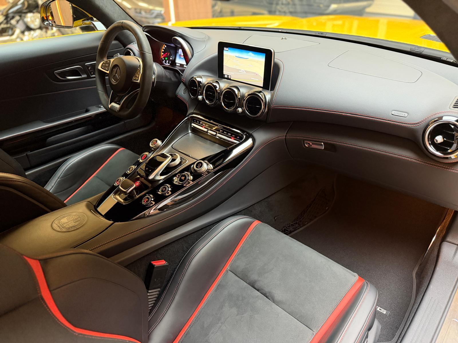 MERCEDES-BENZ AMG GT S Coupé-image-18