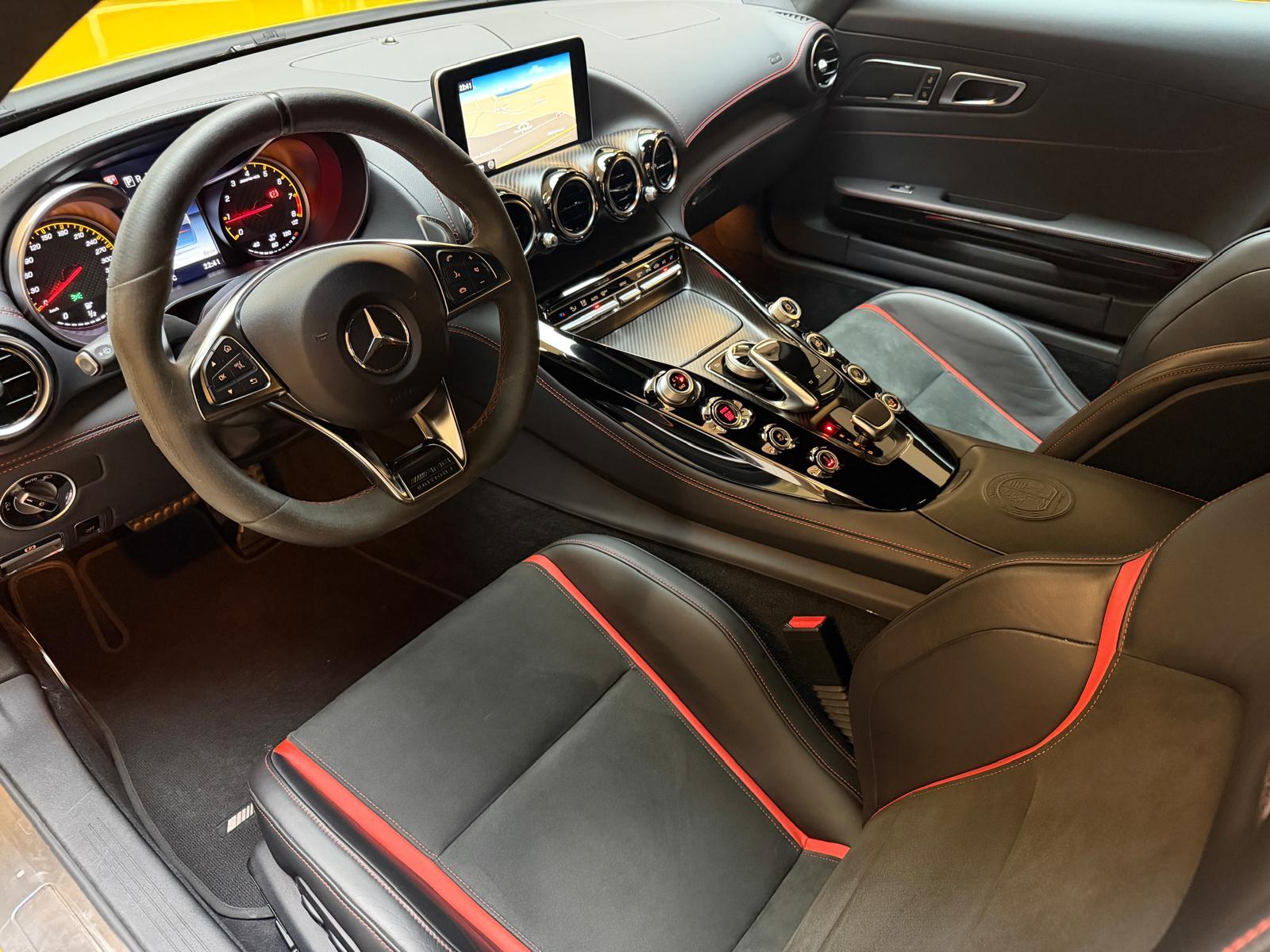 MERCEDES-BENZ AMG GT S Coupé-image-14