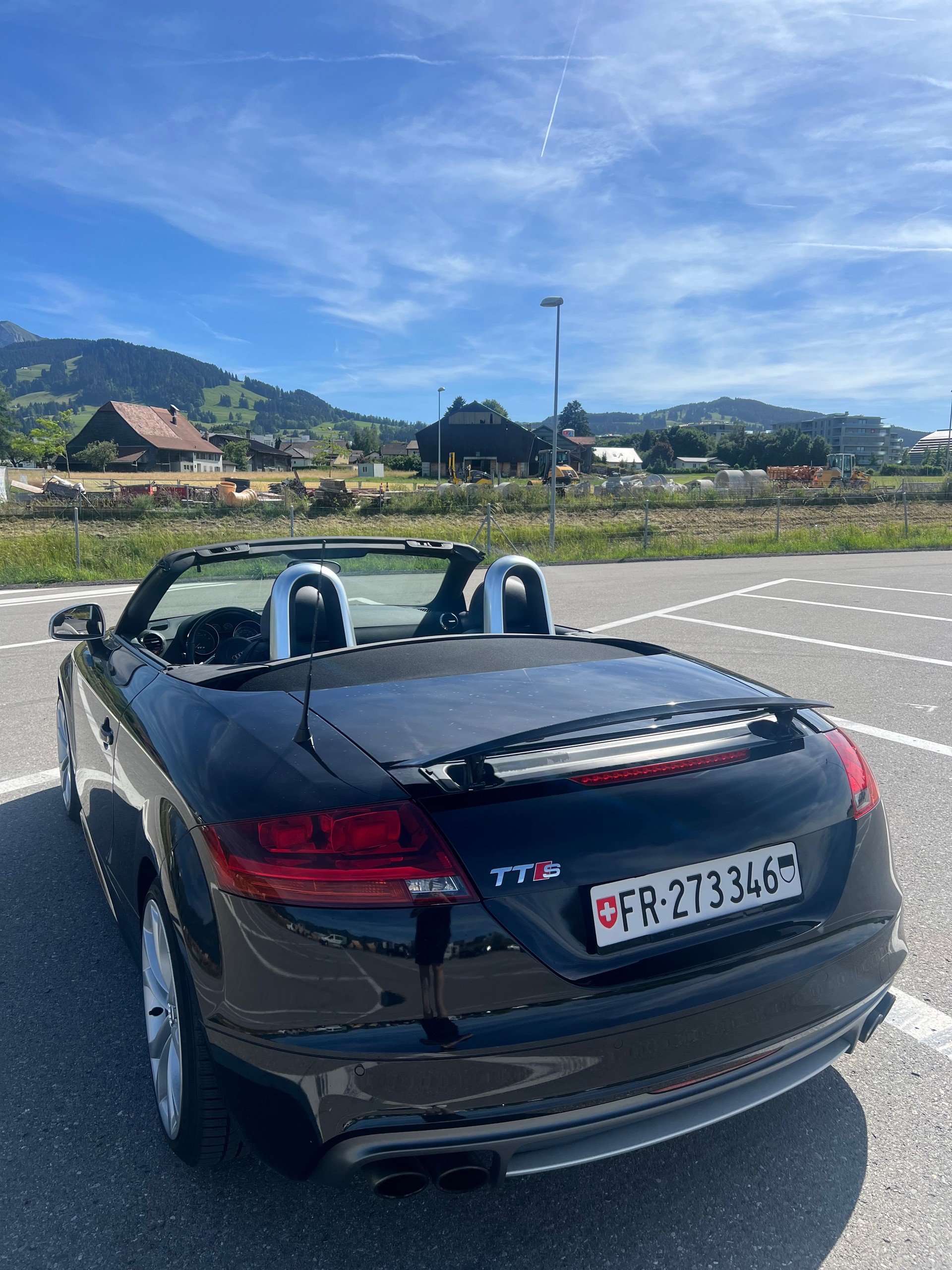 AUDI TT-image-3