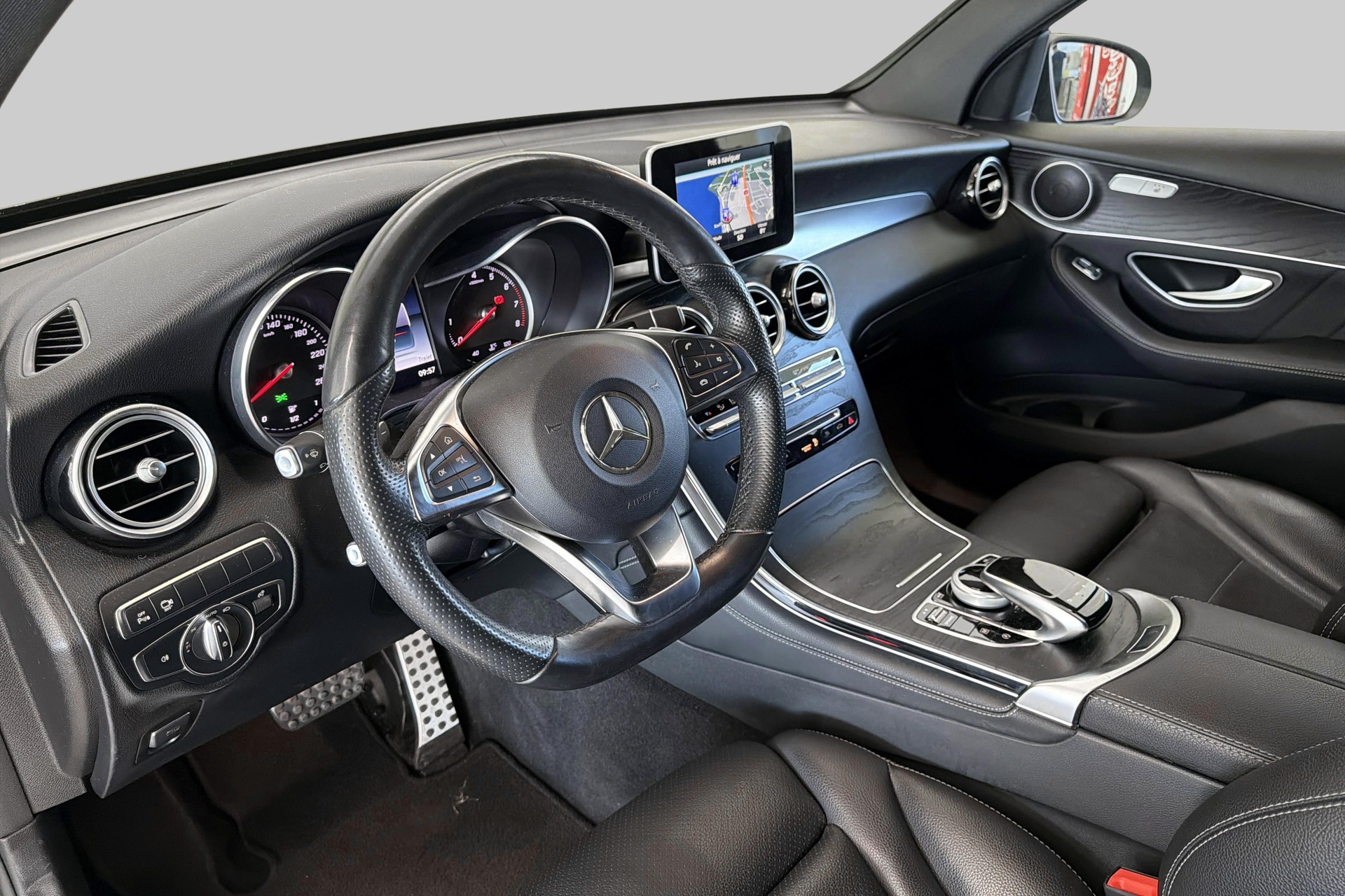 MERCEDES-BENZ GLC Coupé 250 AMG Line 4Matic 9G-Tronic-image-8