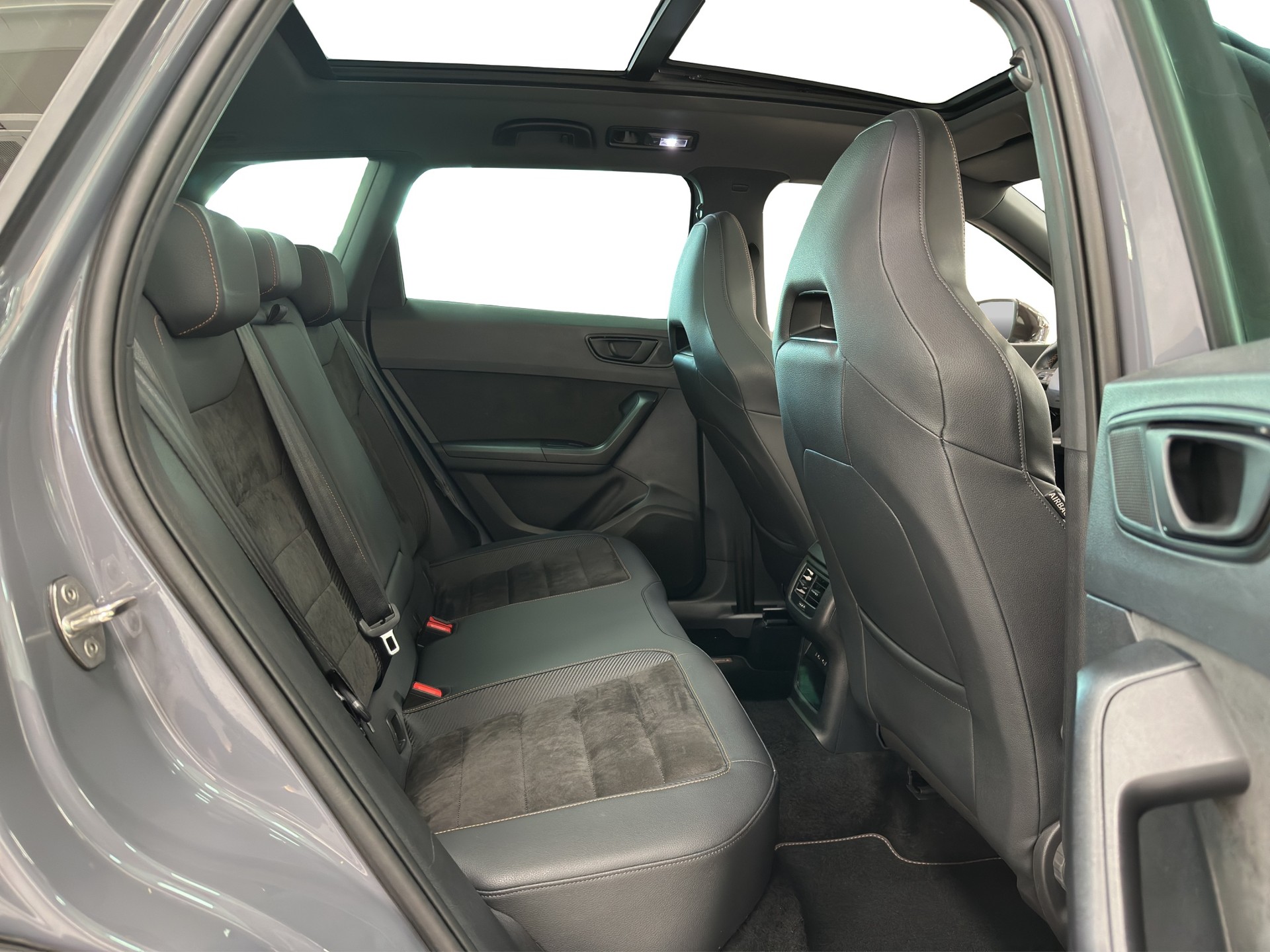 CUPRA Ateca 2.0TSI 4Drive DSG-image-9