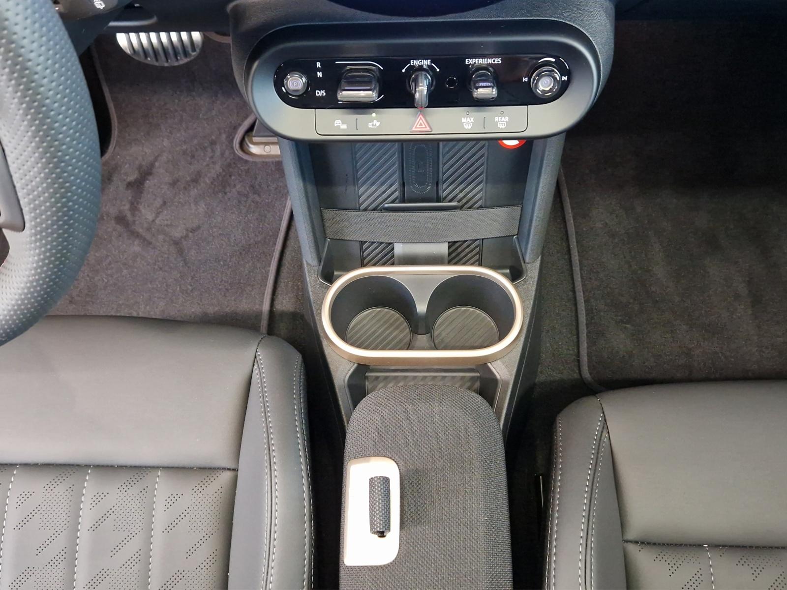 MINI Cooper John Cooper Works F66-image-13