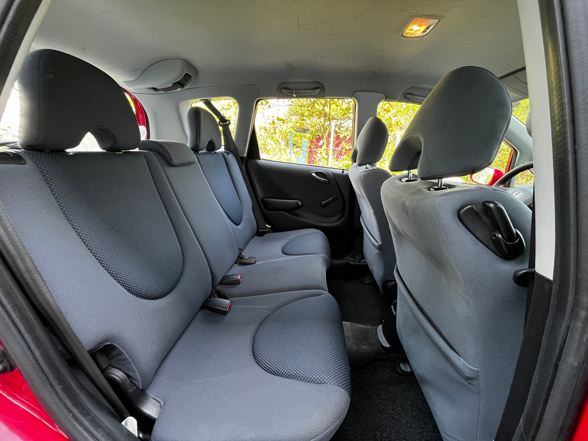 HONDA Jazz 1.4i ES-image-8