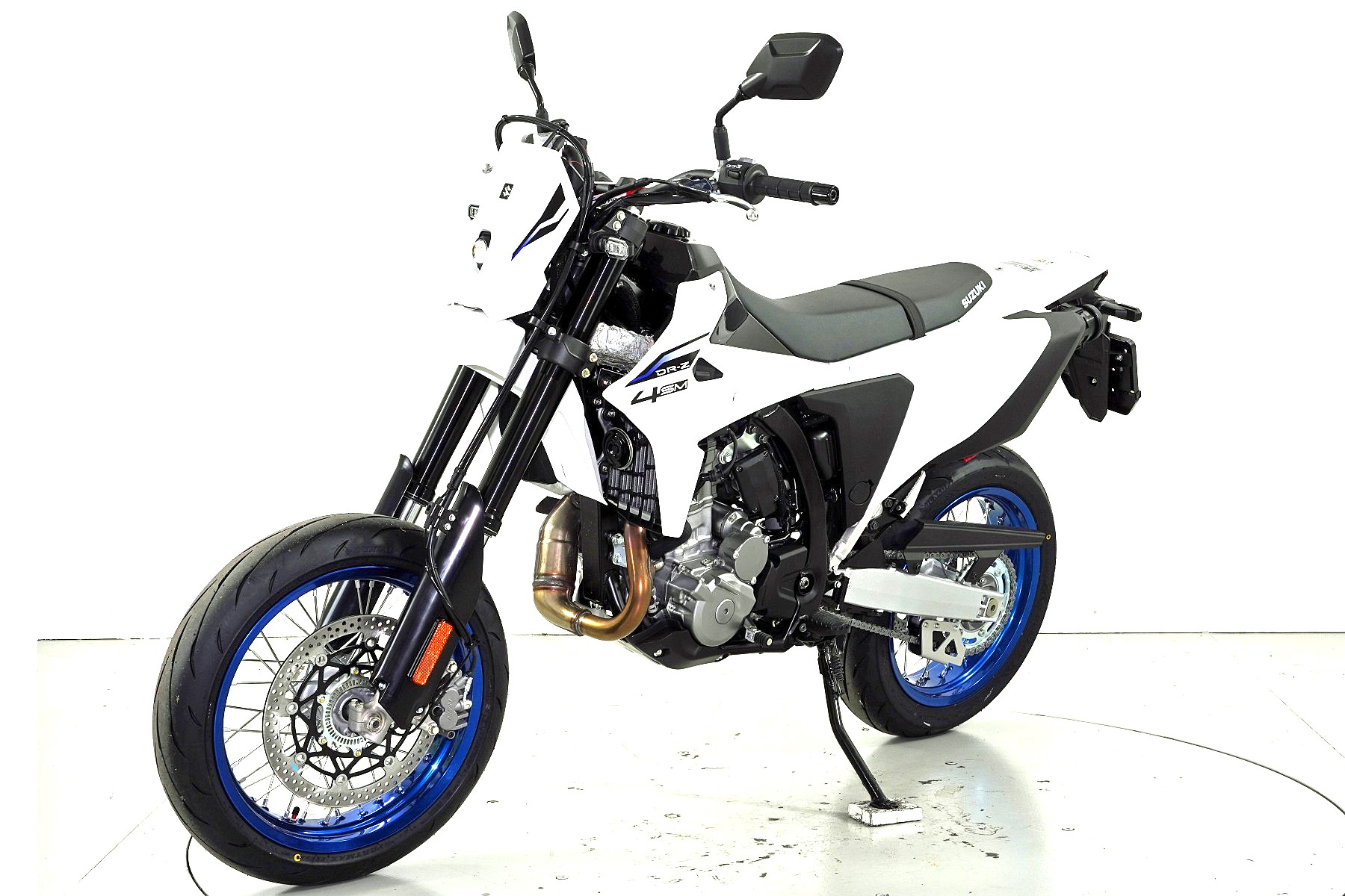 SUZUKI DR-Z4SM-showroom-element-2