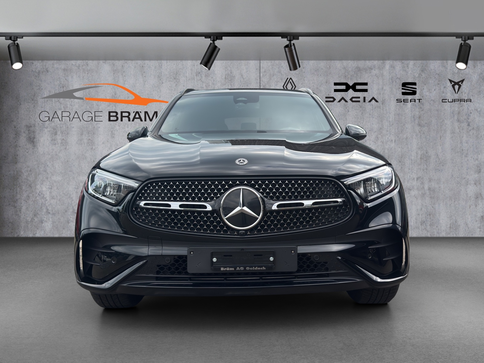 MERCEDES-BENZ GLC 300 d 4Matic 9G-Tronic-showroom-element-1
