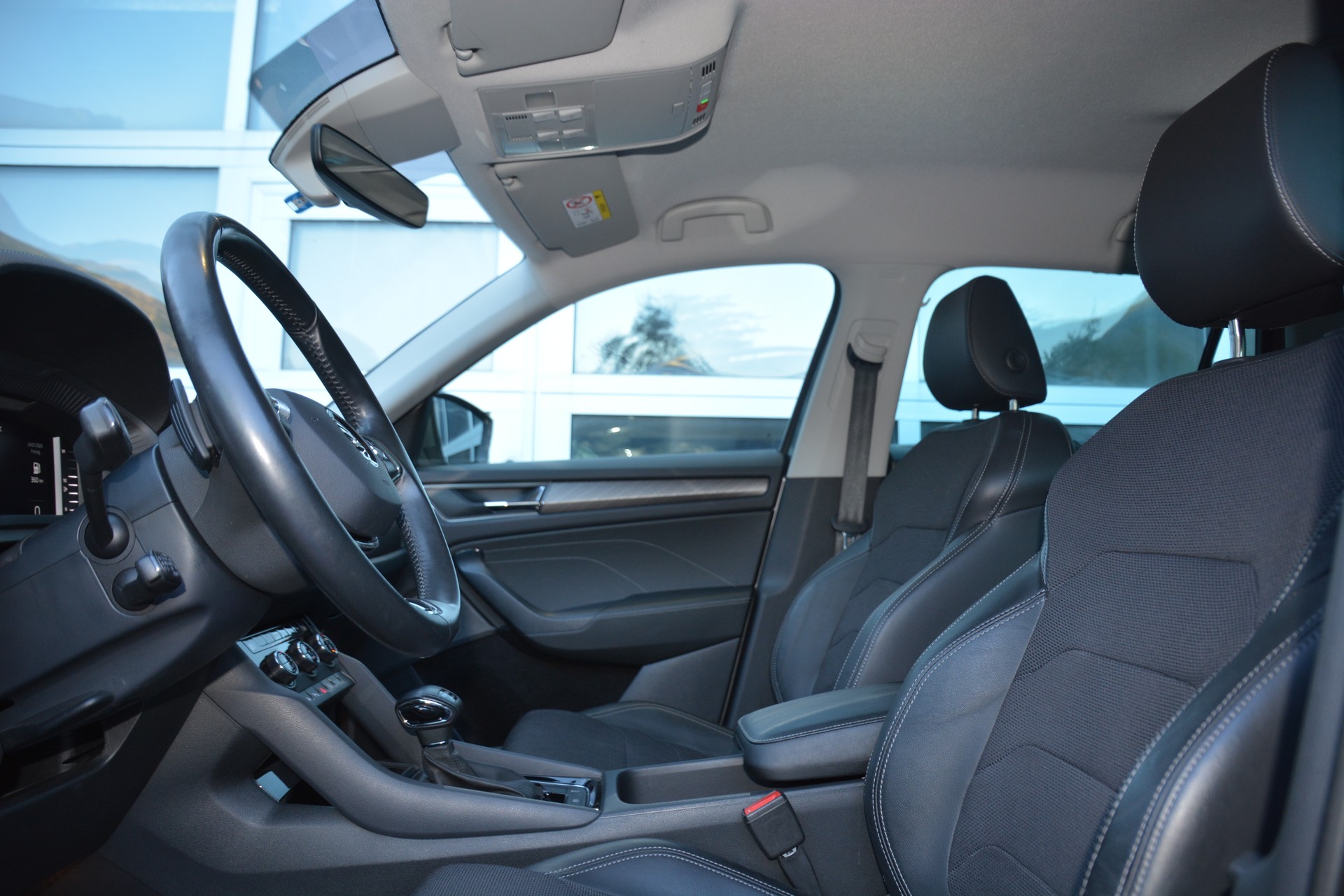 SKODA Kodiaq 2.0 TSI 4x4 Style-image-15