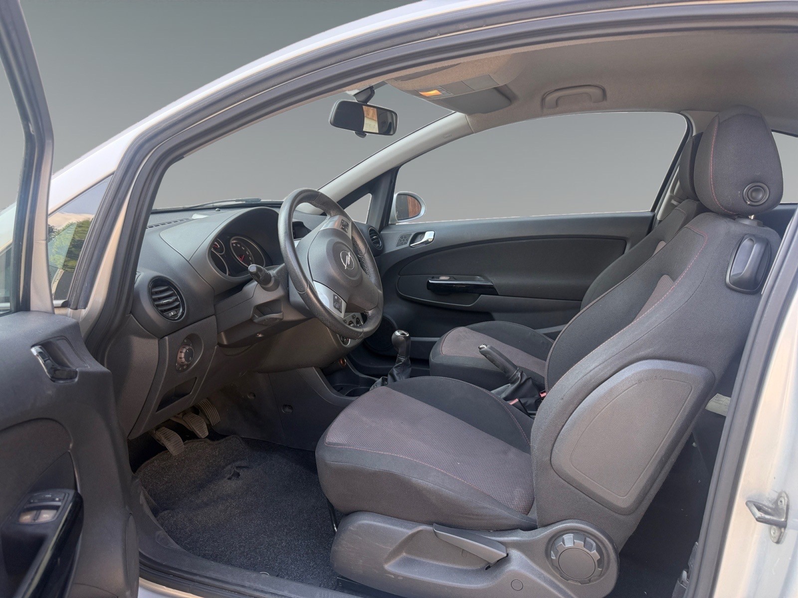 OPEL Corsa 1.4 TP Enjoy *FRISCH MFK*FRISCH SERVICE*-image-8