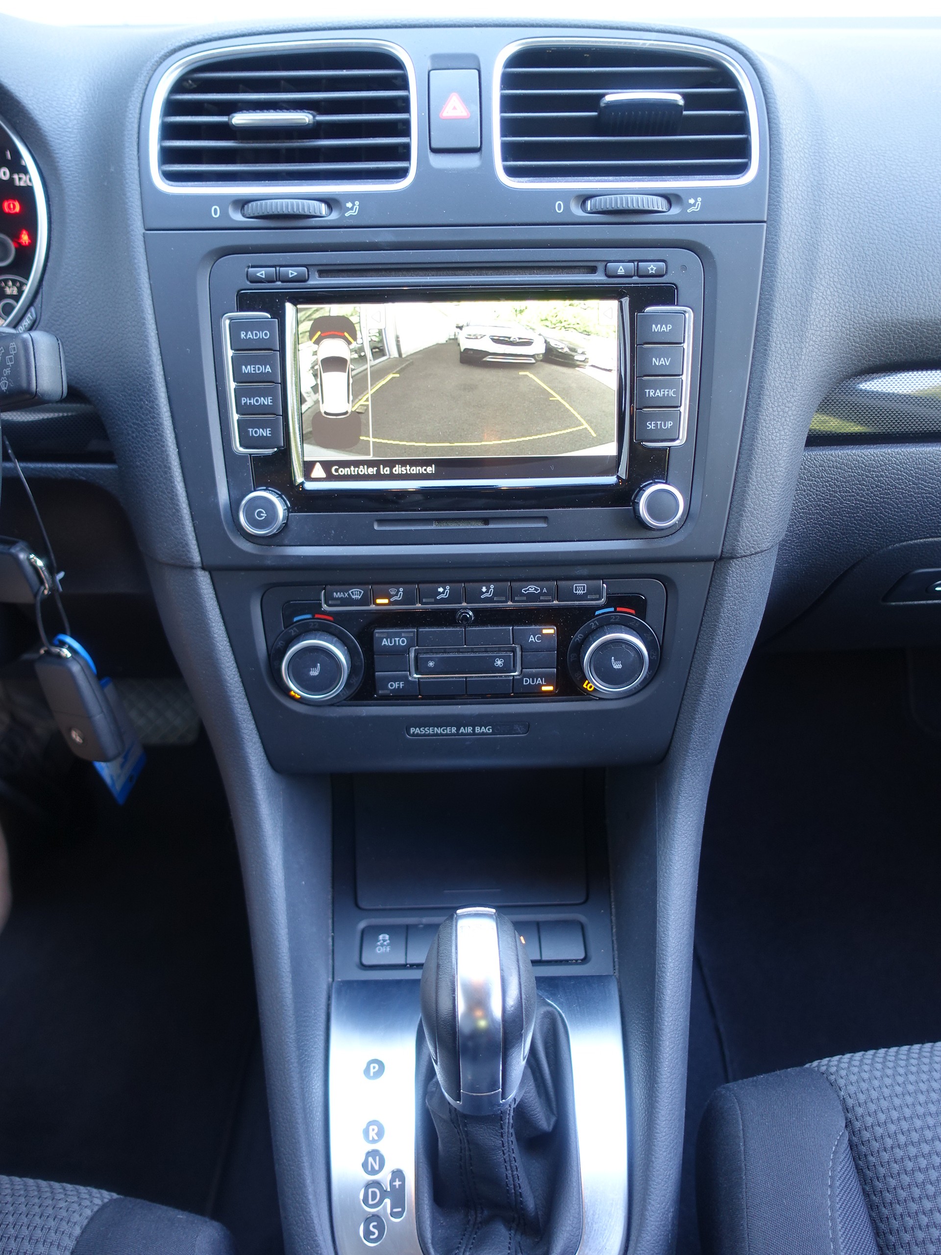 VW Golf 1.4 TSI Team DSG-image-12