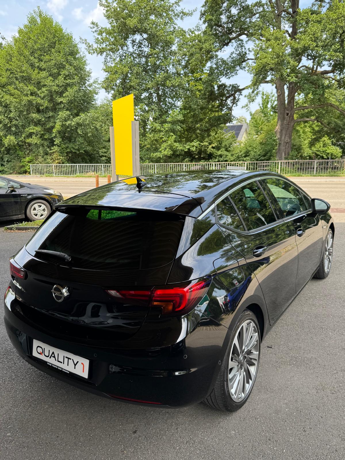 OPEL Astra 1.4i Turbo Excellence Automatic-image-3