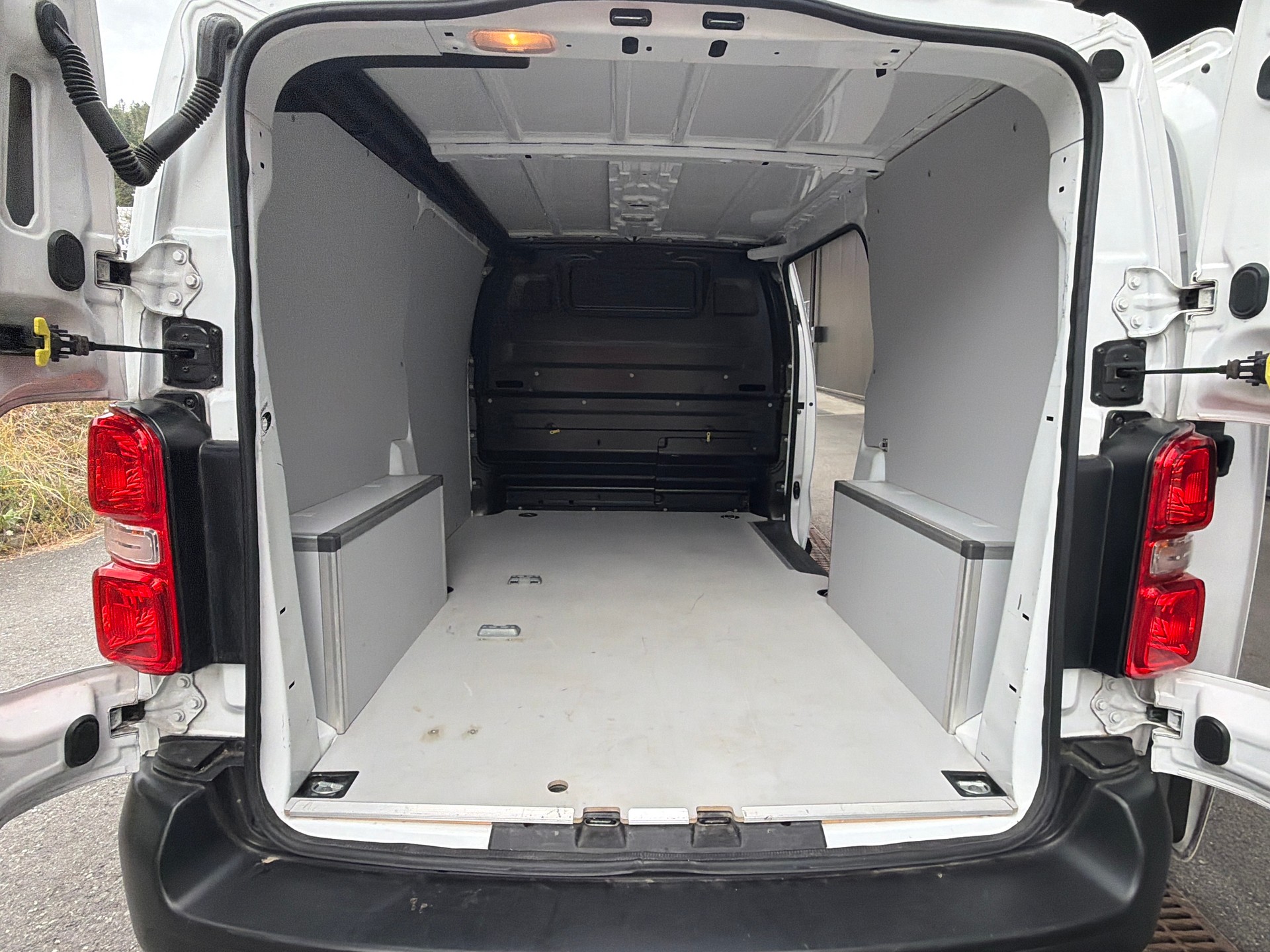 OPEL Vivaro Cargo 2.0 CDTI Enjoy s/s S EN-image-10