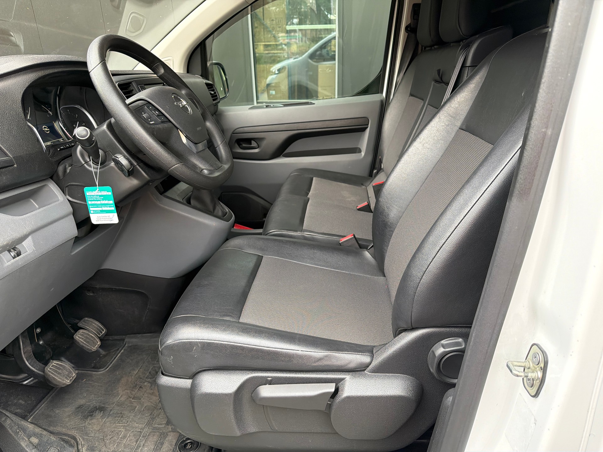 OPEL Vivaro Cargo 2.0 CDTI Enjoy s/s S EN-image-9