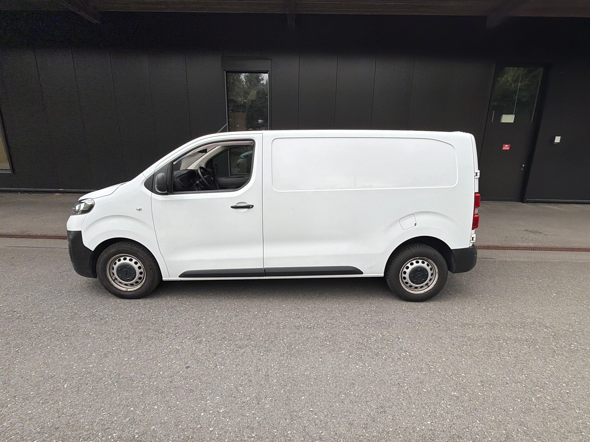 OPEL Vivaro Cargo 2.0 CDTI Enjoy s/s S EN-image-1
