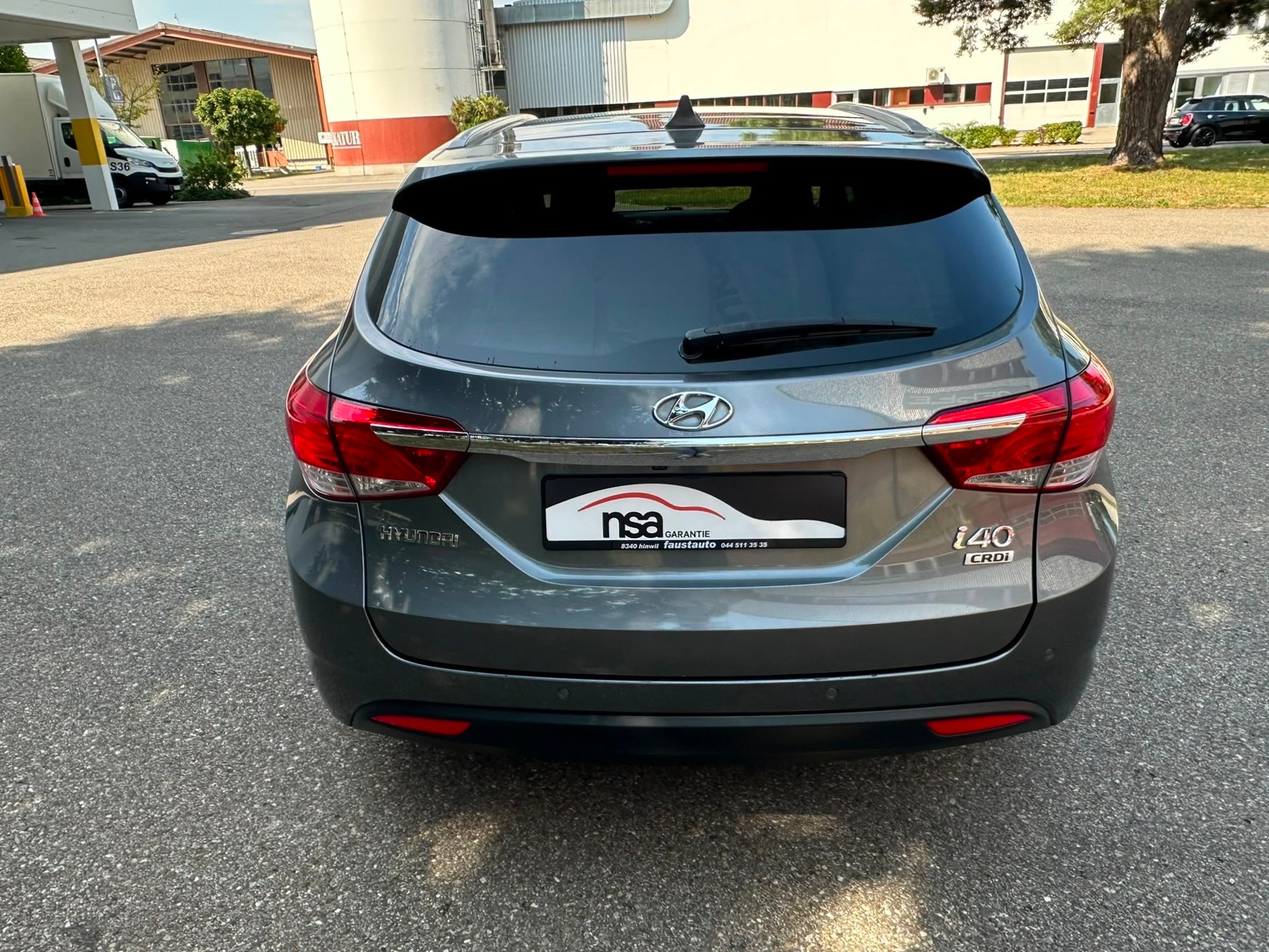HYUNDAI i40 Wagon 1.7 CRDI Style Automatic-image-4