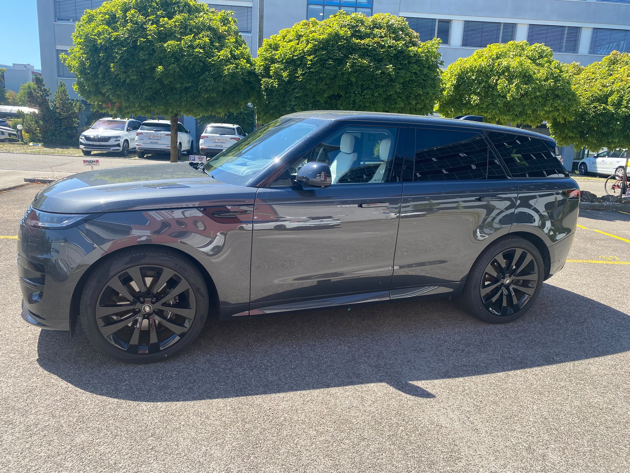 Car photo