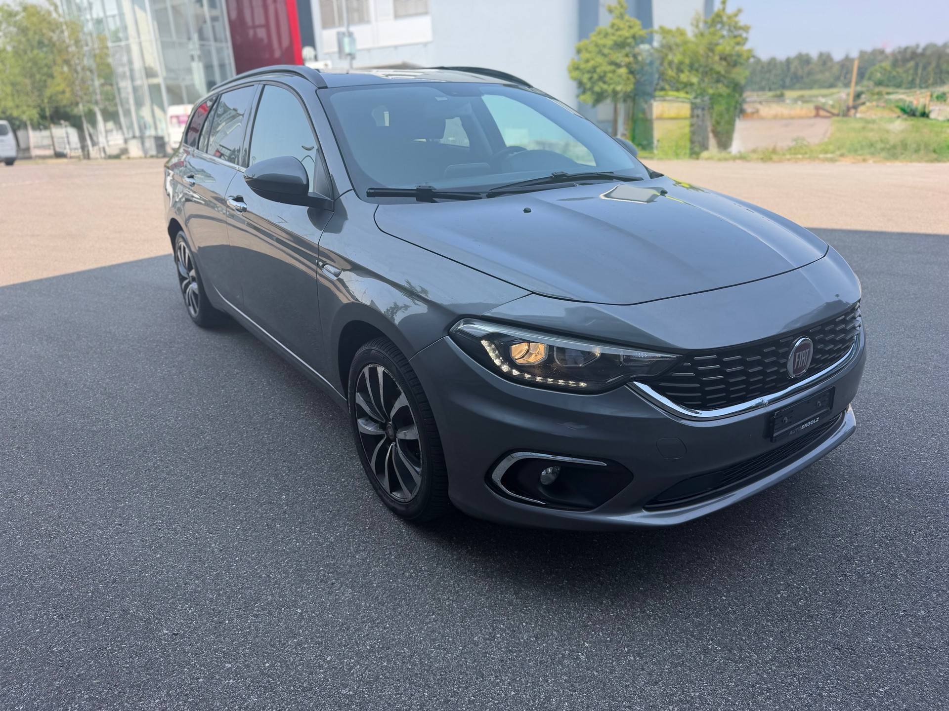 FIAT Tipo 1.6MJ Station Wagon Pop Star DCT-image-2