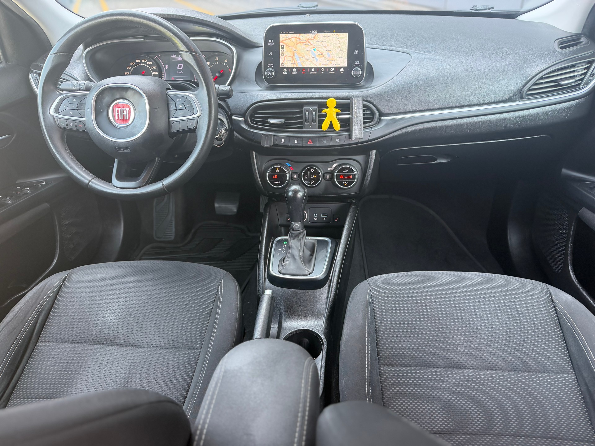 FIAT Tipo 1.6MJ Station Wagon Pop Star DCT-image-11