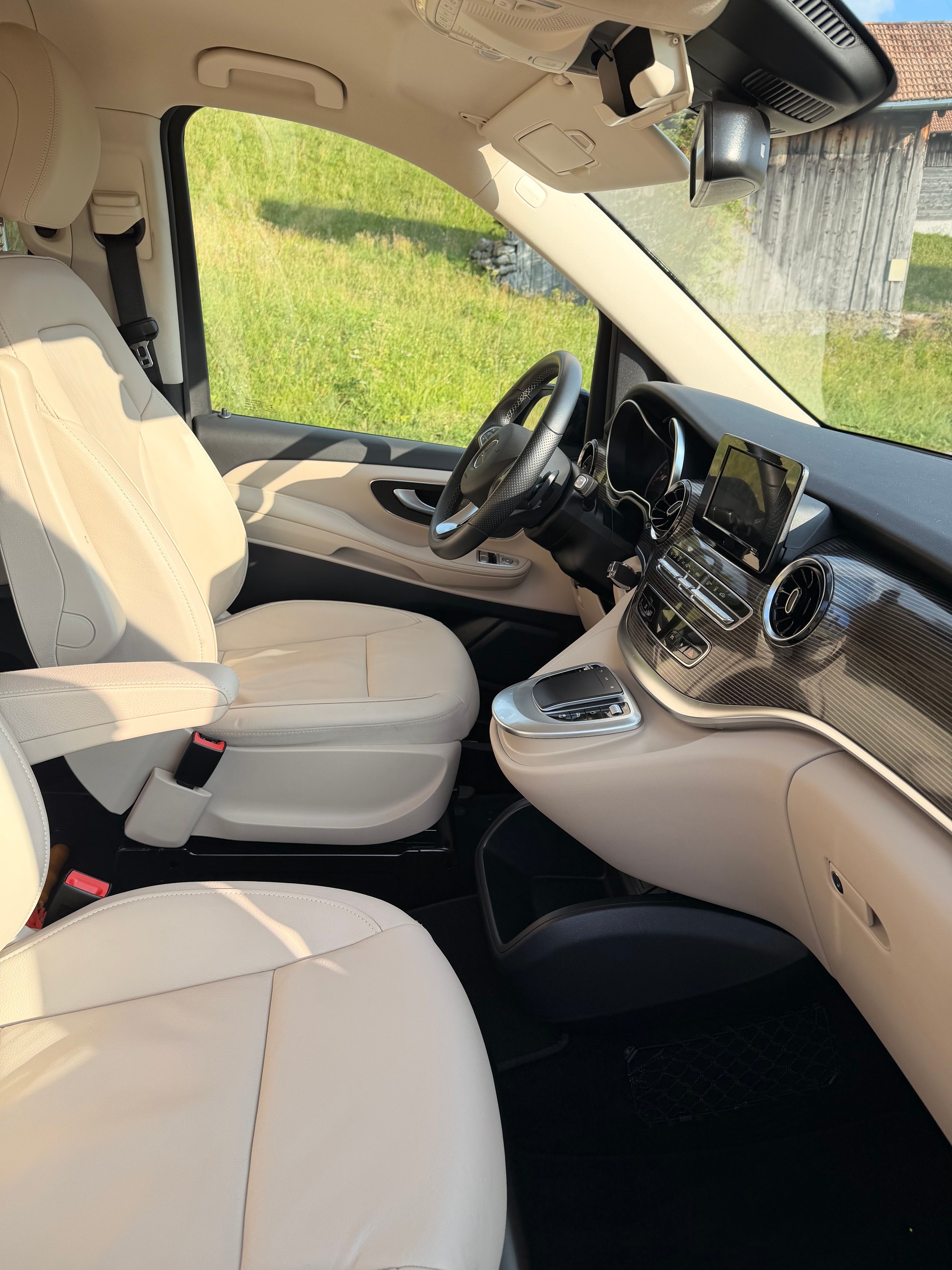 MERCEDES-BENZ V 250 d Avantgarde kurz 4matic-image-5