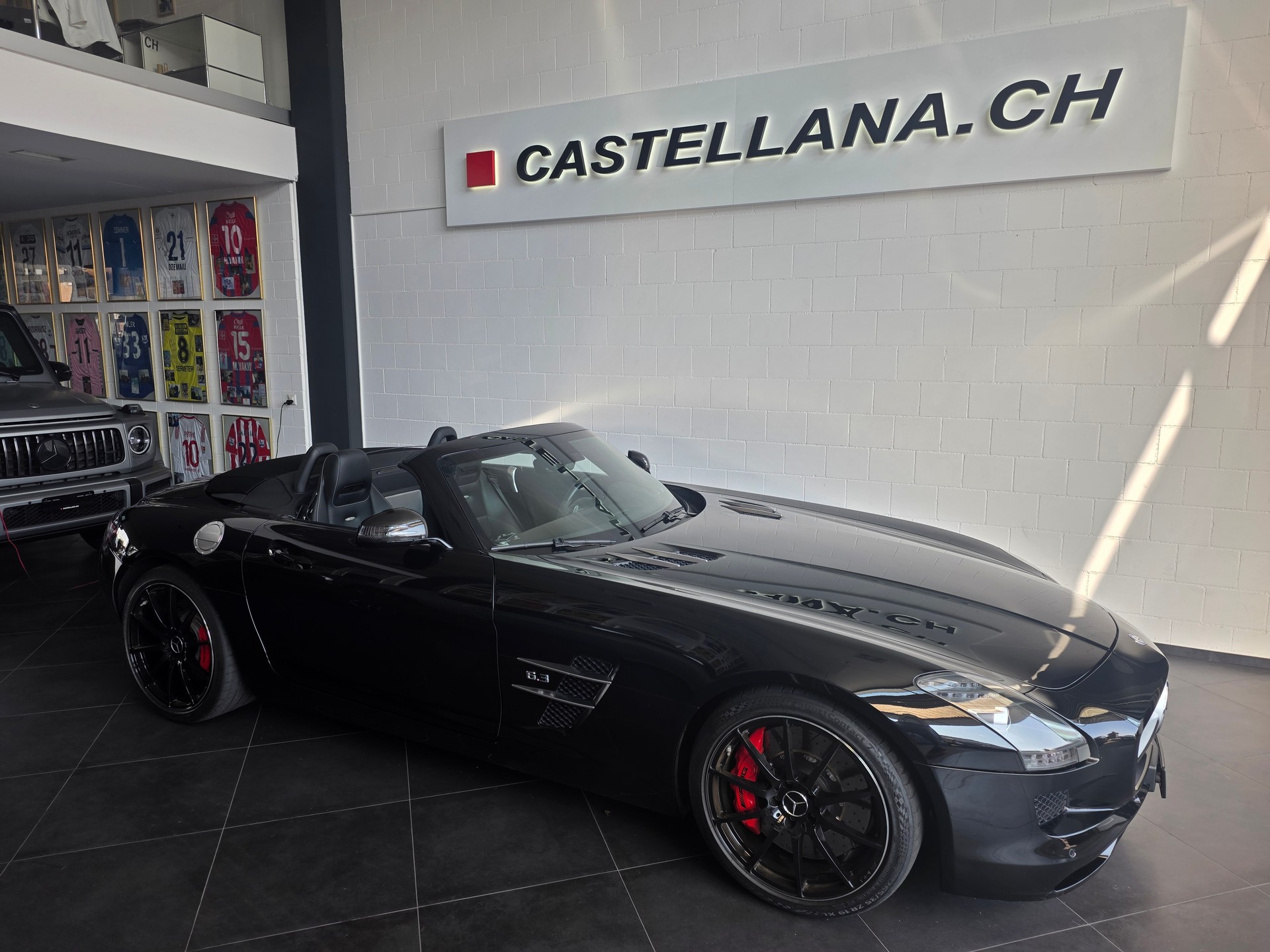 MERCEDES-BENZ SLS 63 AMG-image-0