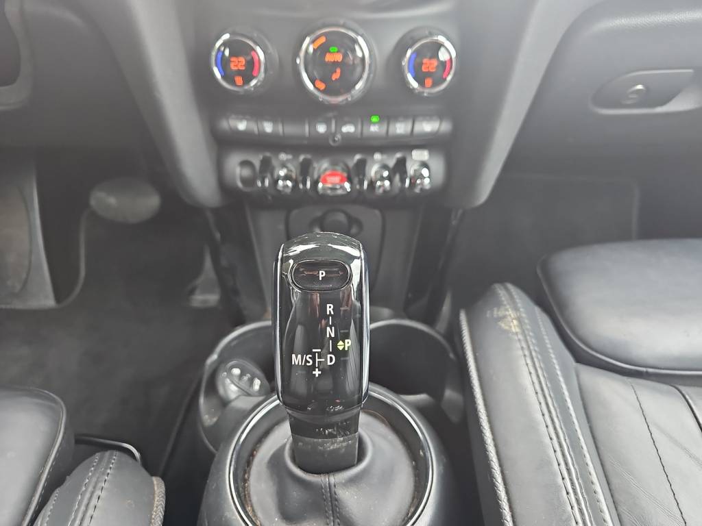 MINI Cooper S Cabriolet DKG-image-13