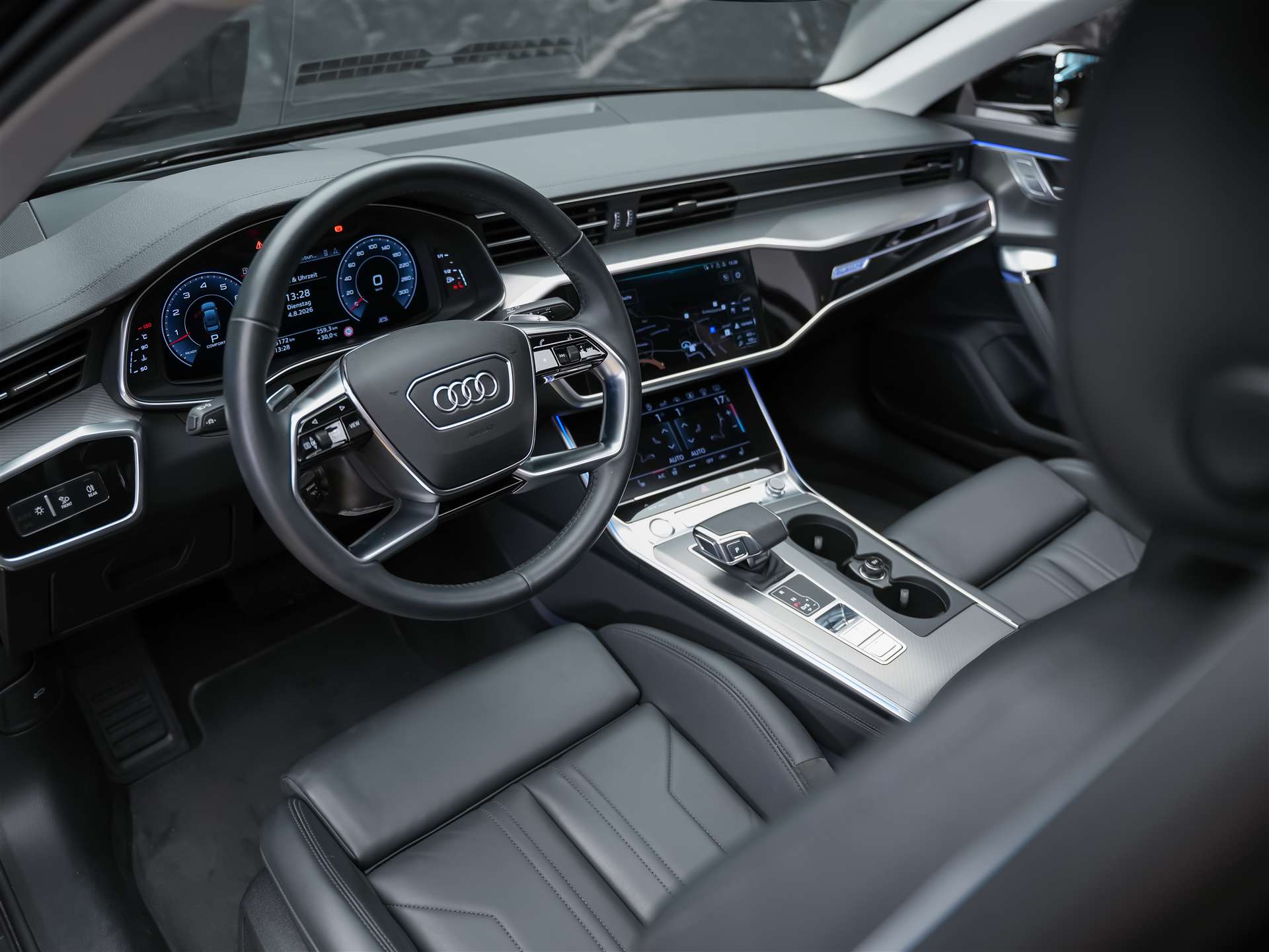 AUDI A6 Limousine 55 TFSI Design quattro S-tronic *CH Auto*Panorama*Matrix LED*Head Up*-image-7