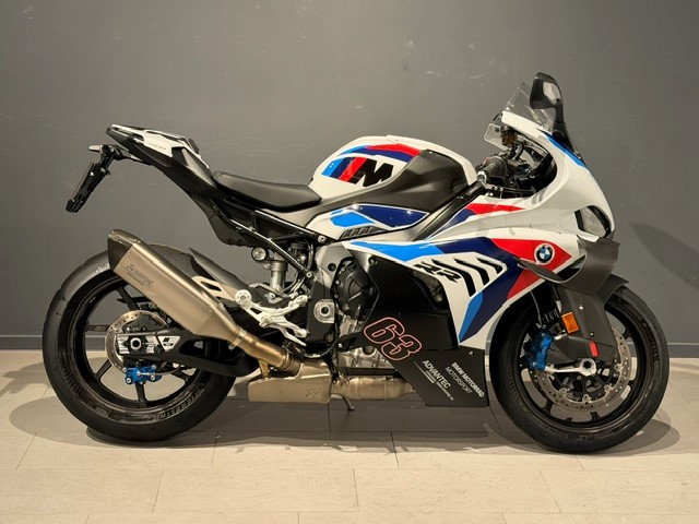 BMW M 1000 RR