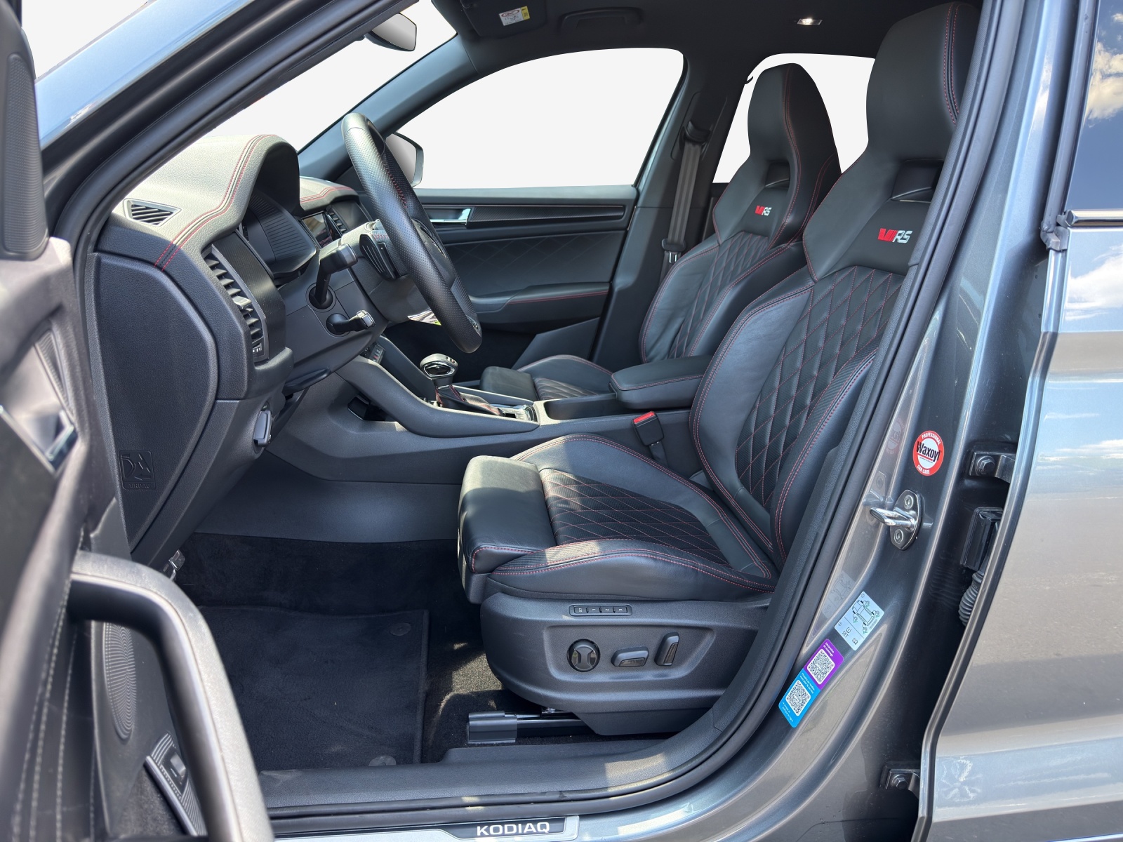 SKODA Kodiaq 2.0 TSI 4x4 RS-image-7
