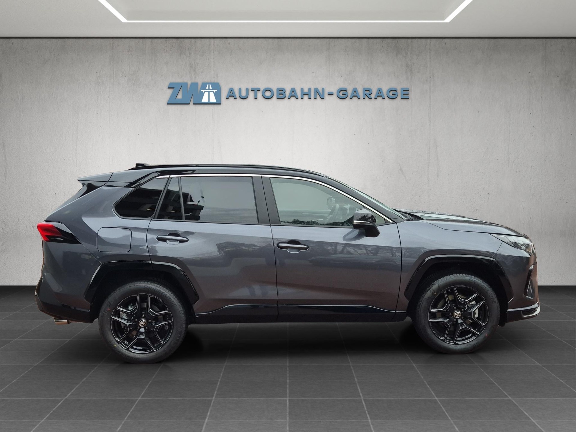 TOYOTA RAV4 2.5 Plug-In-Hybrid GR Sport-image-5
