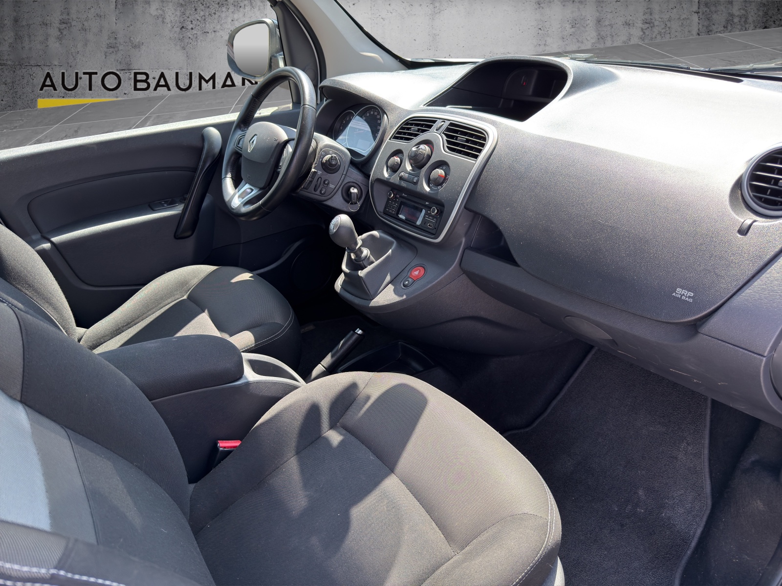 RENAULT Kangoo 1.5 dCi Zen+ 6-Gang-image-8