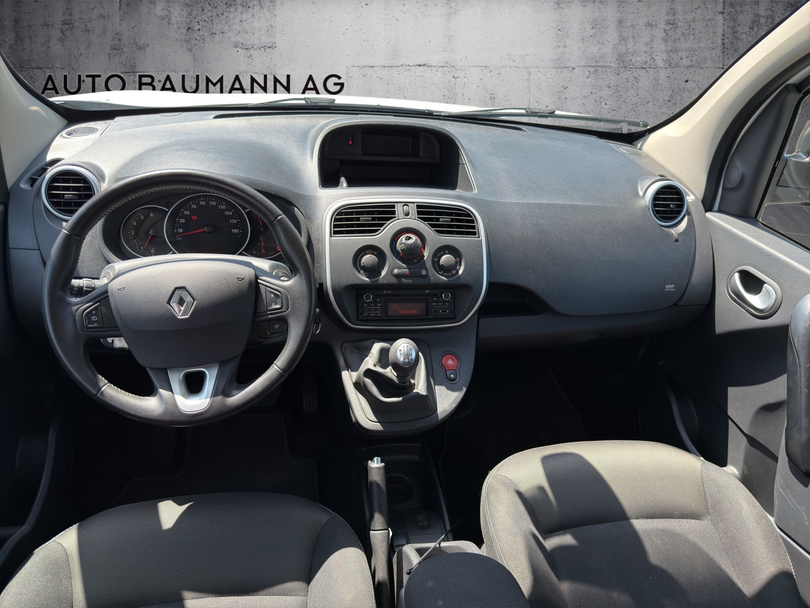 RENAULT Kangoo 1.5 dCi Zen+ 6-Gang-image-13