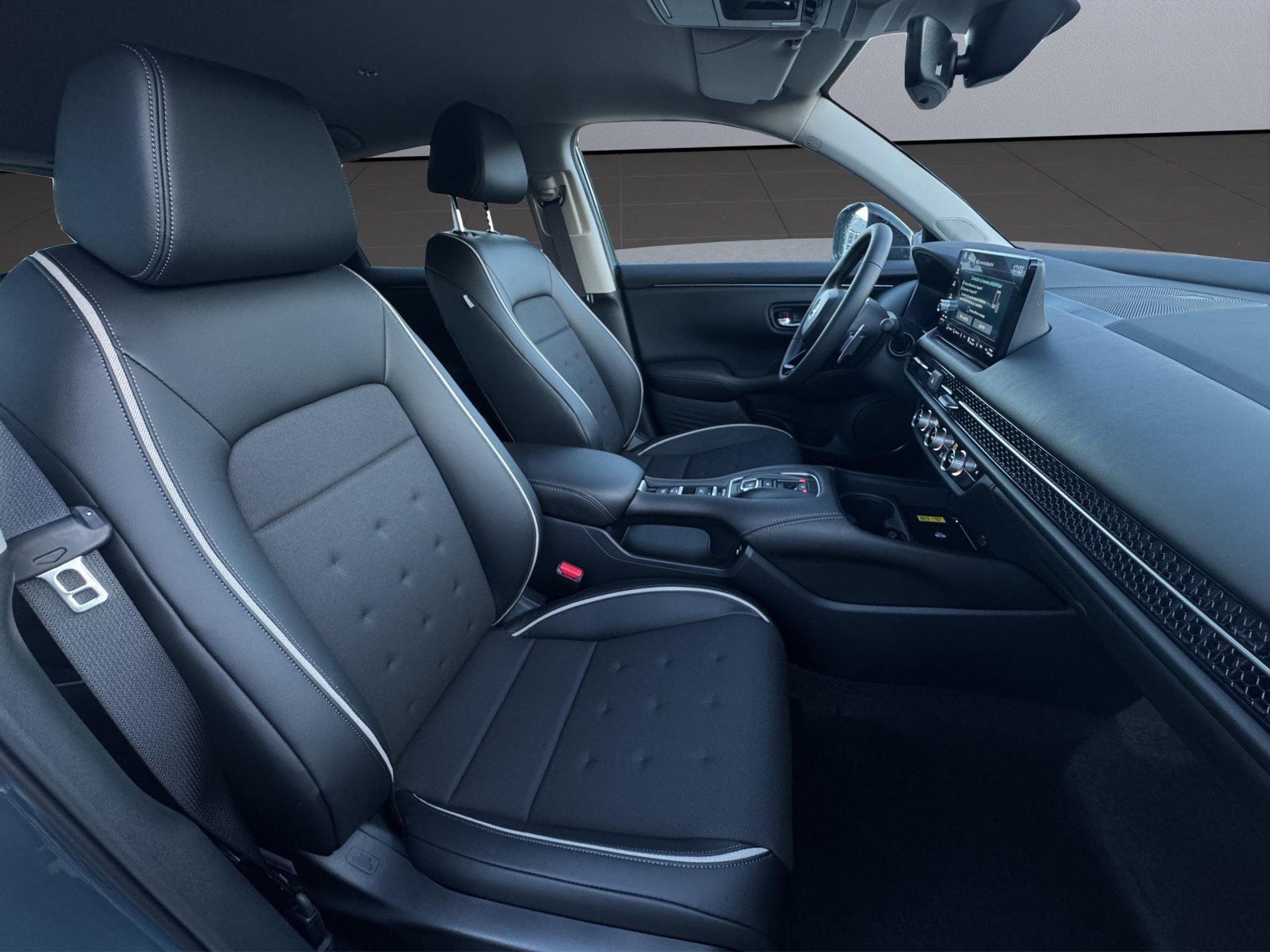 HONDA ZR-V 2.0 i-MMD Sport-image-14