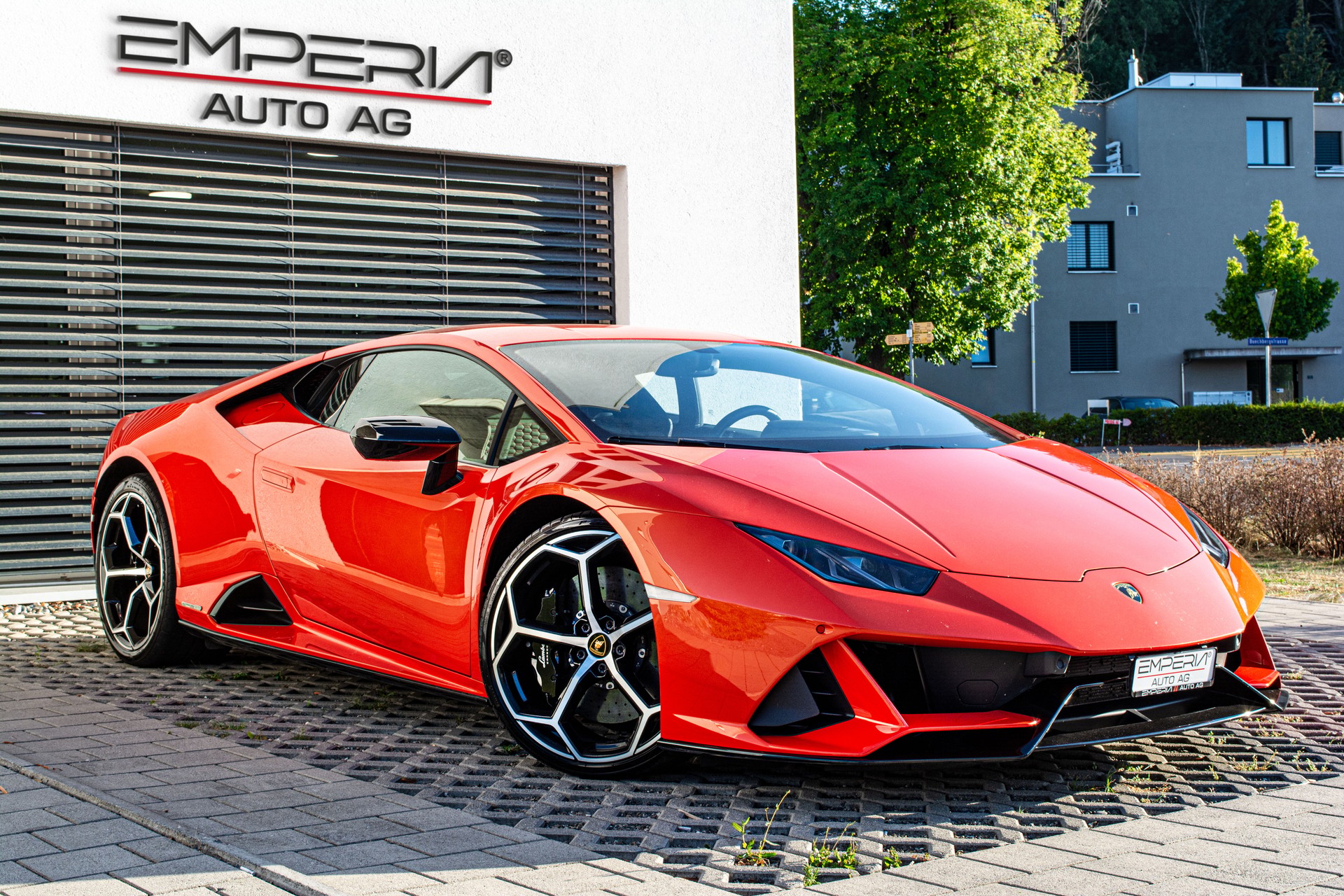 LAMBORGHINI Huracan EVO Coupé DCT-image-2