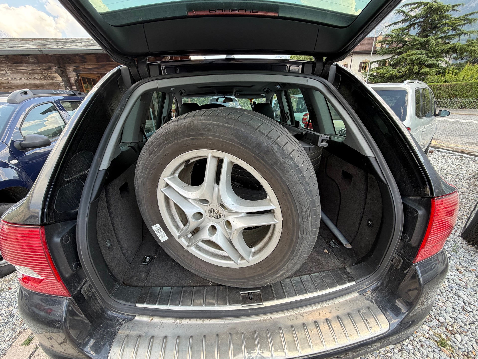 PORSCHE Cayenne S-image-6
