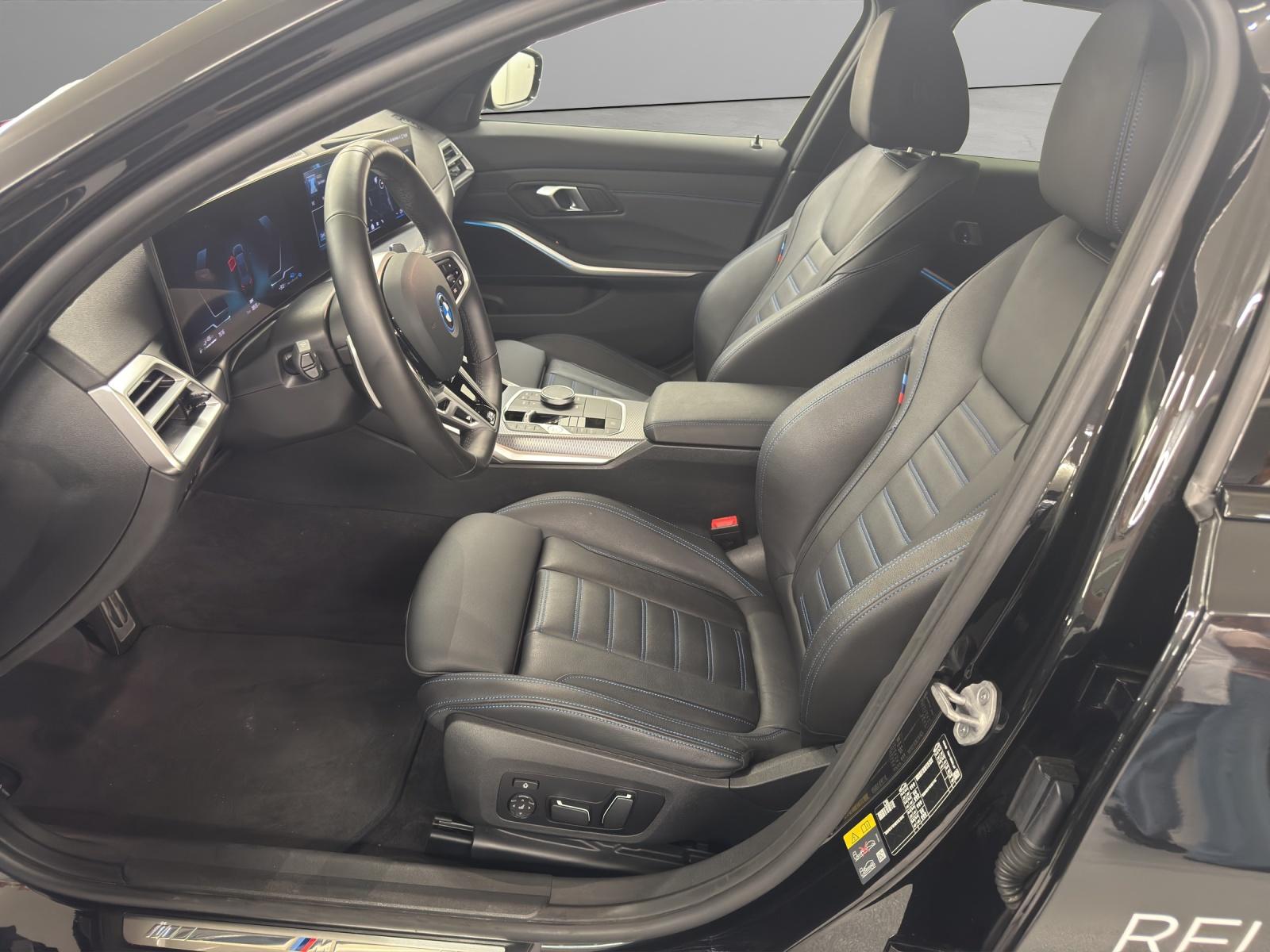 BMW 330e xDrive SAG Touring-image-10
