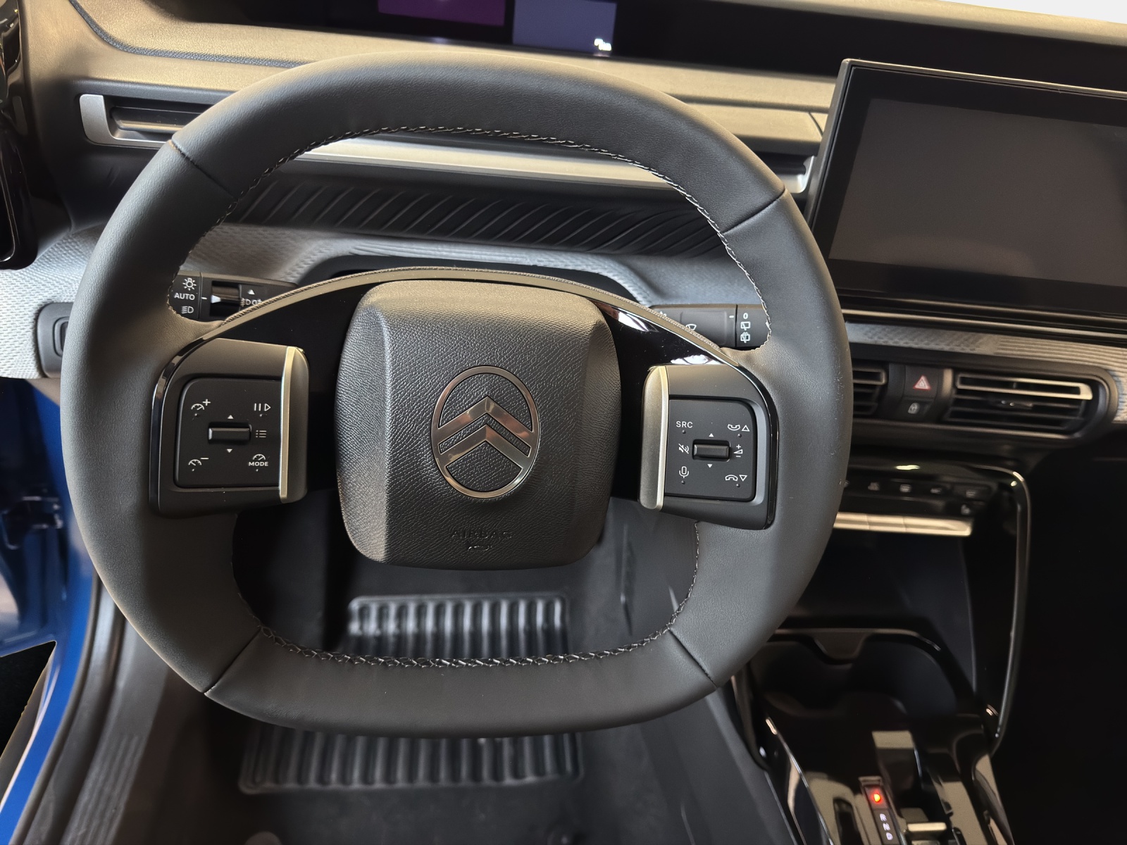 CITROEN C3 1.2 Hybrid Edition Tricolore-image-22