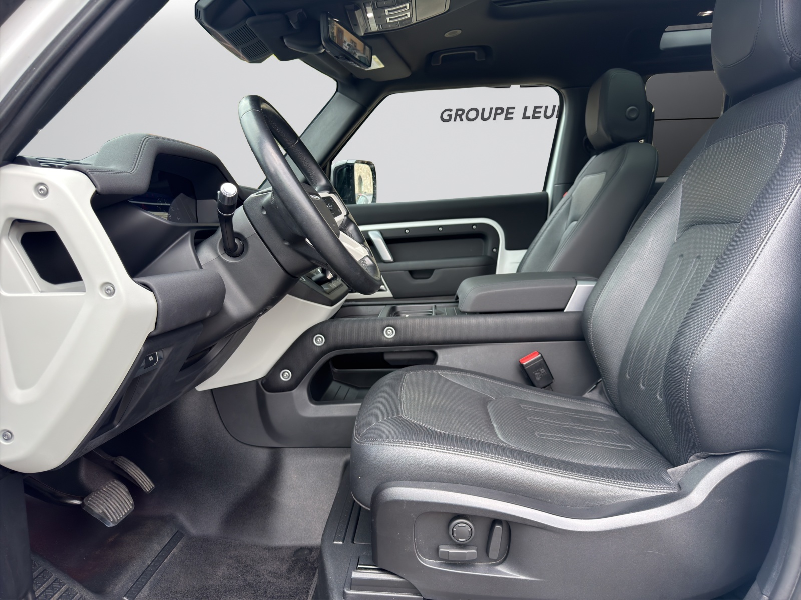 Image LAND-ROVER DEFENDER Defender90P300Si4 X-D SE