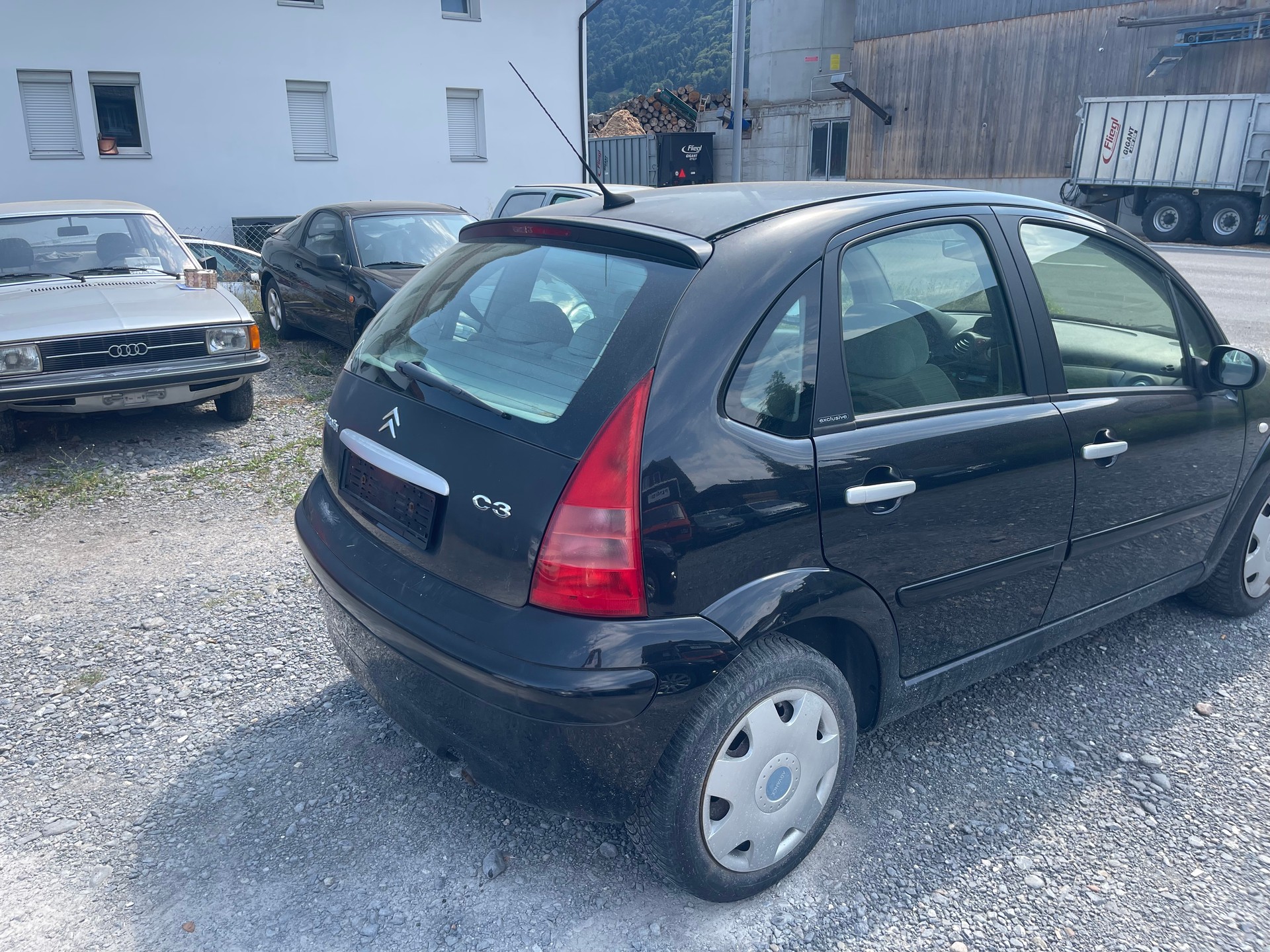 CITROEN C3 1.4i Exclusive-image-1