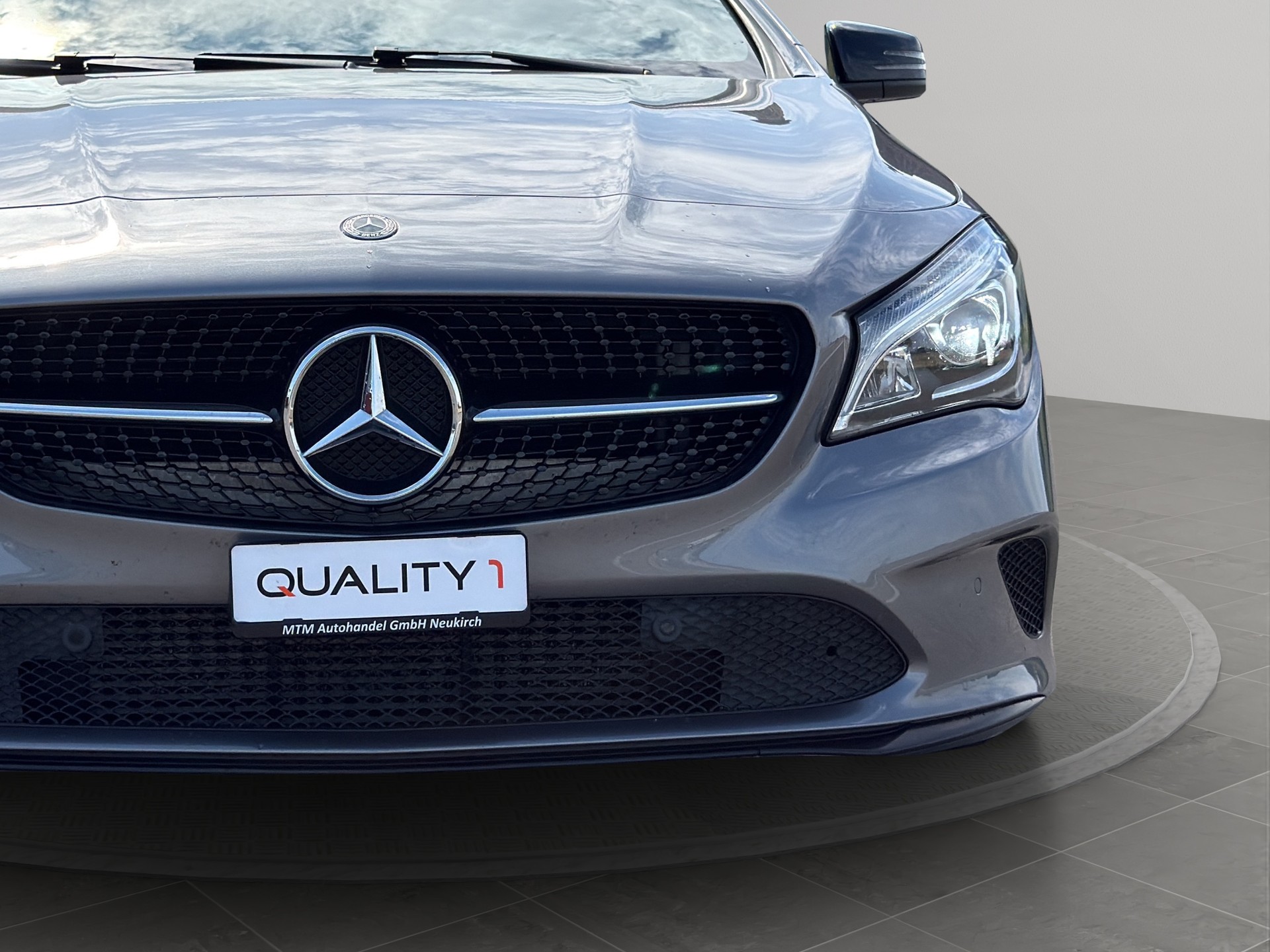 MERCEDES-BENZ CLA Shooting Brake 200 Night Star 7G-DCT-image-4