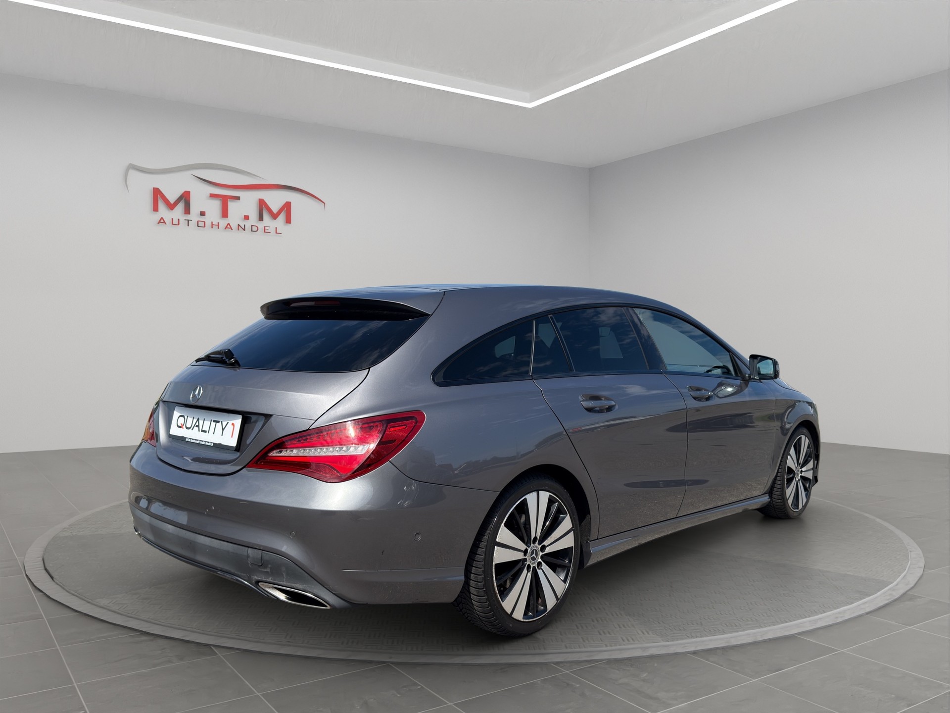 MERCEDES-BENZ CLA Shooting Brake 200 Night Star 7G-DCT-image-11