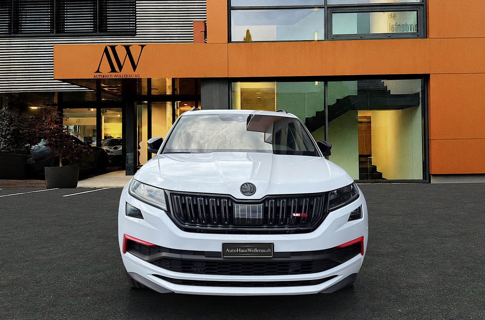 SKODA Kodiaq 2.0 Bi-TDI 240 RS DSG / Pano-AHK-Assistenten-Keyless-image-1