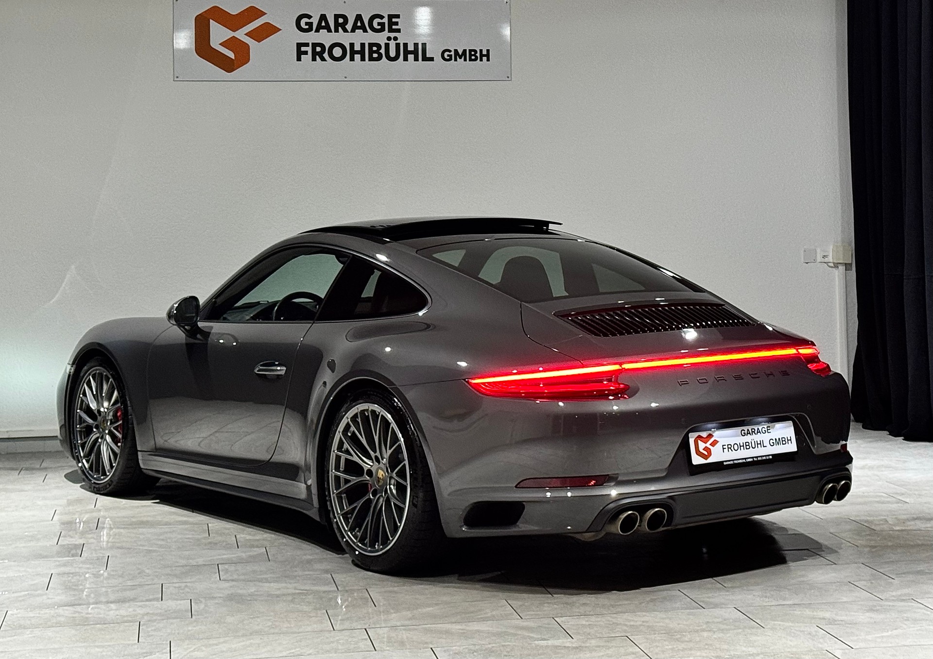 PORSCHE 911 Carrera 4S PDK | CH |-image-6
