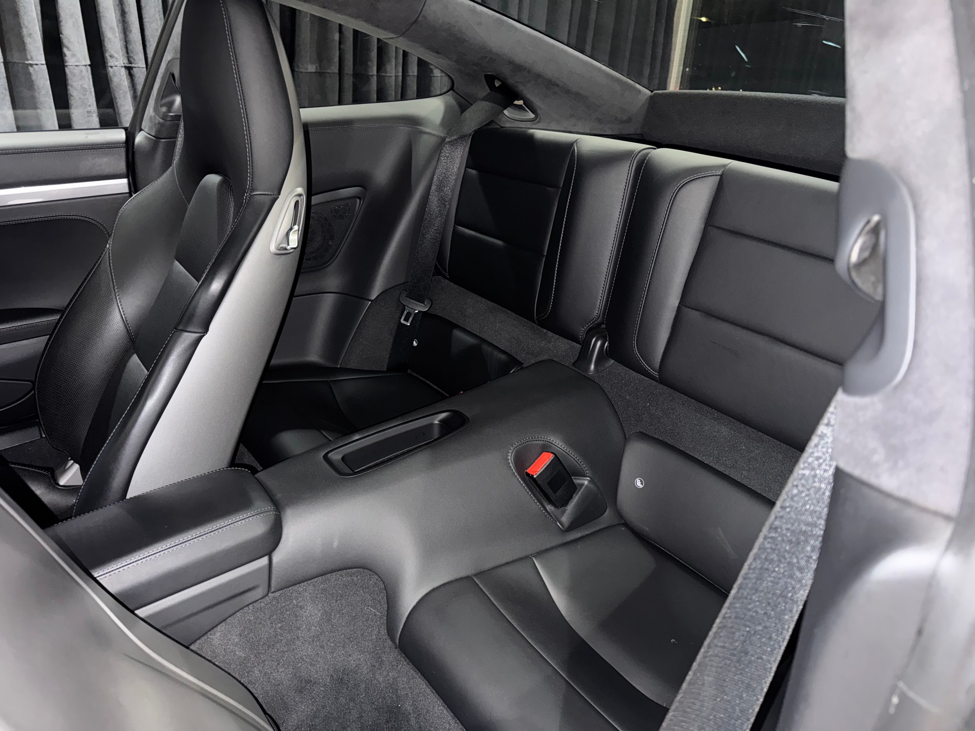 PORSCHE 911 Carrera 4S PDK | CH |-image-18