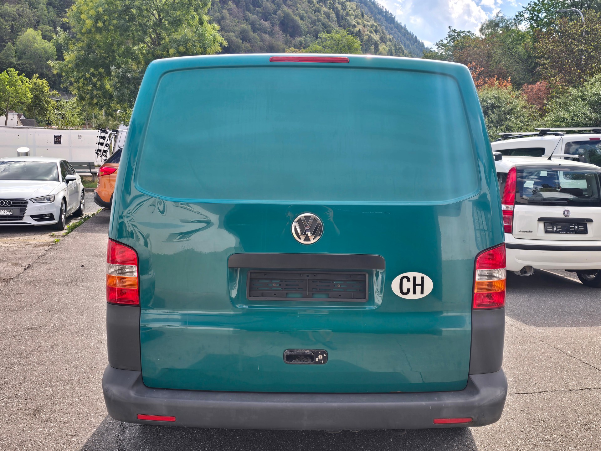 VW TRANSPORTER 1.9TDI 102PS-image-5