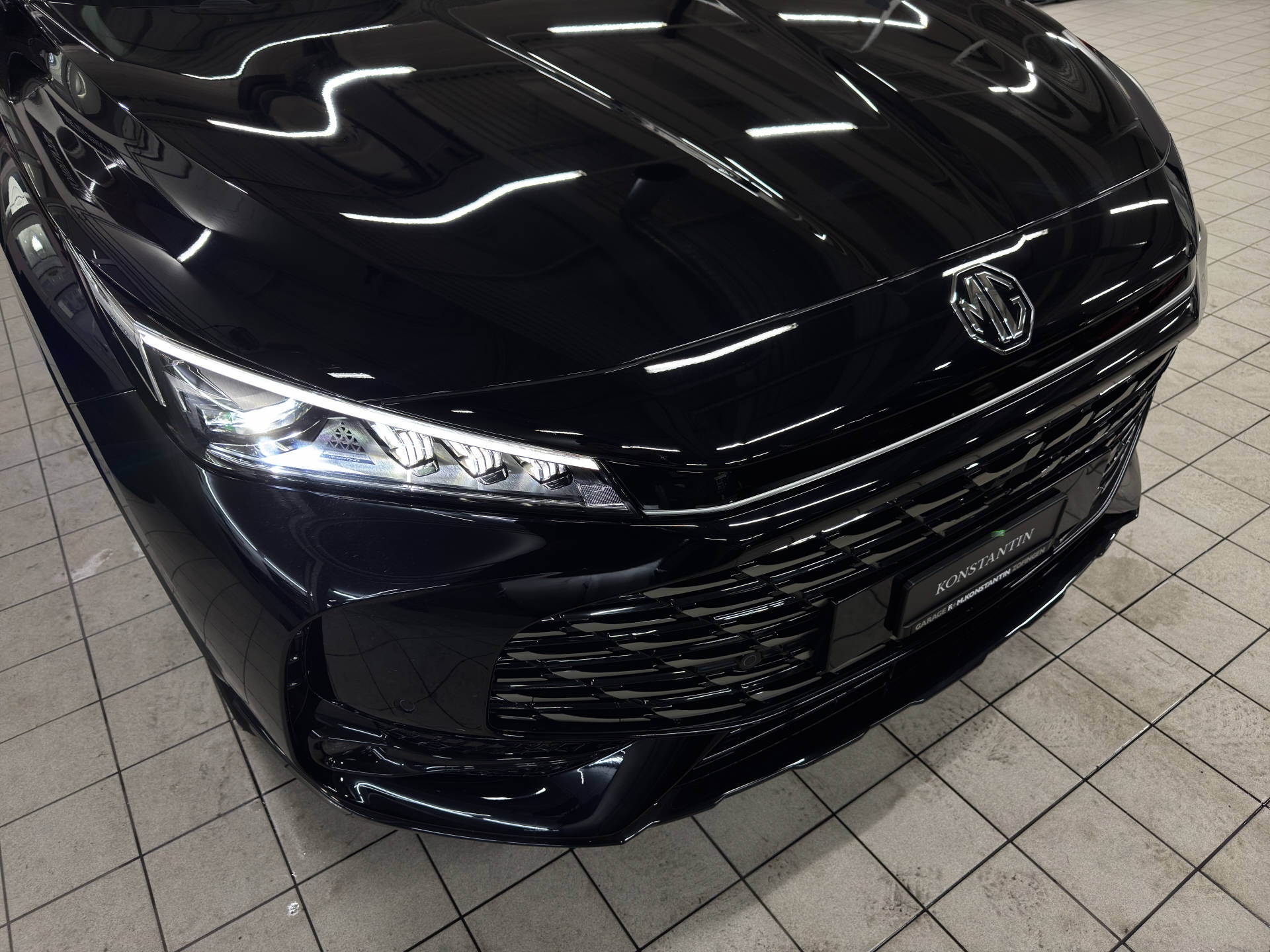 MG MG HS-image-7