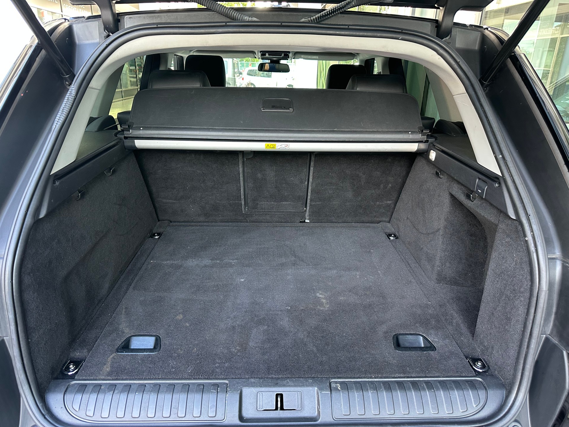 LAND ROVER Range Rover Sport 3.0 TDV6 SE Automatic-image-15