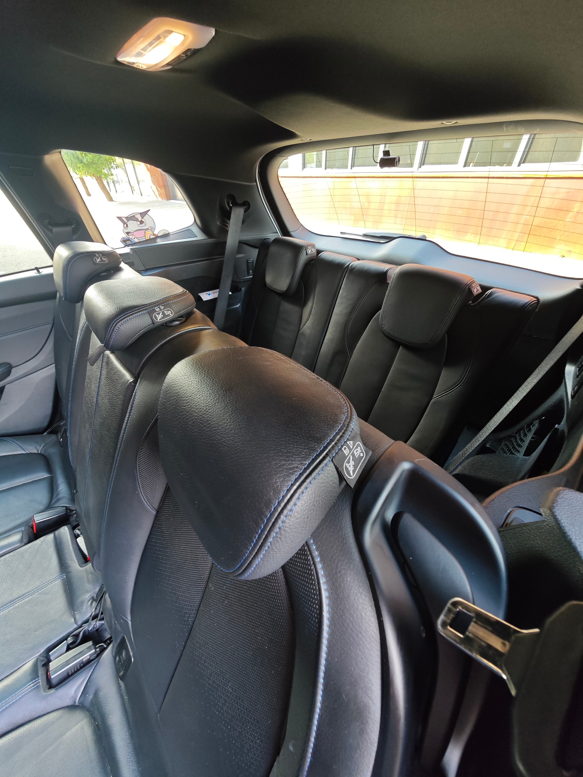 BMW 220d xDrive SAG-image-12
