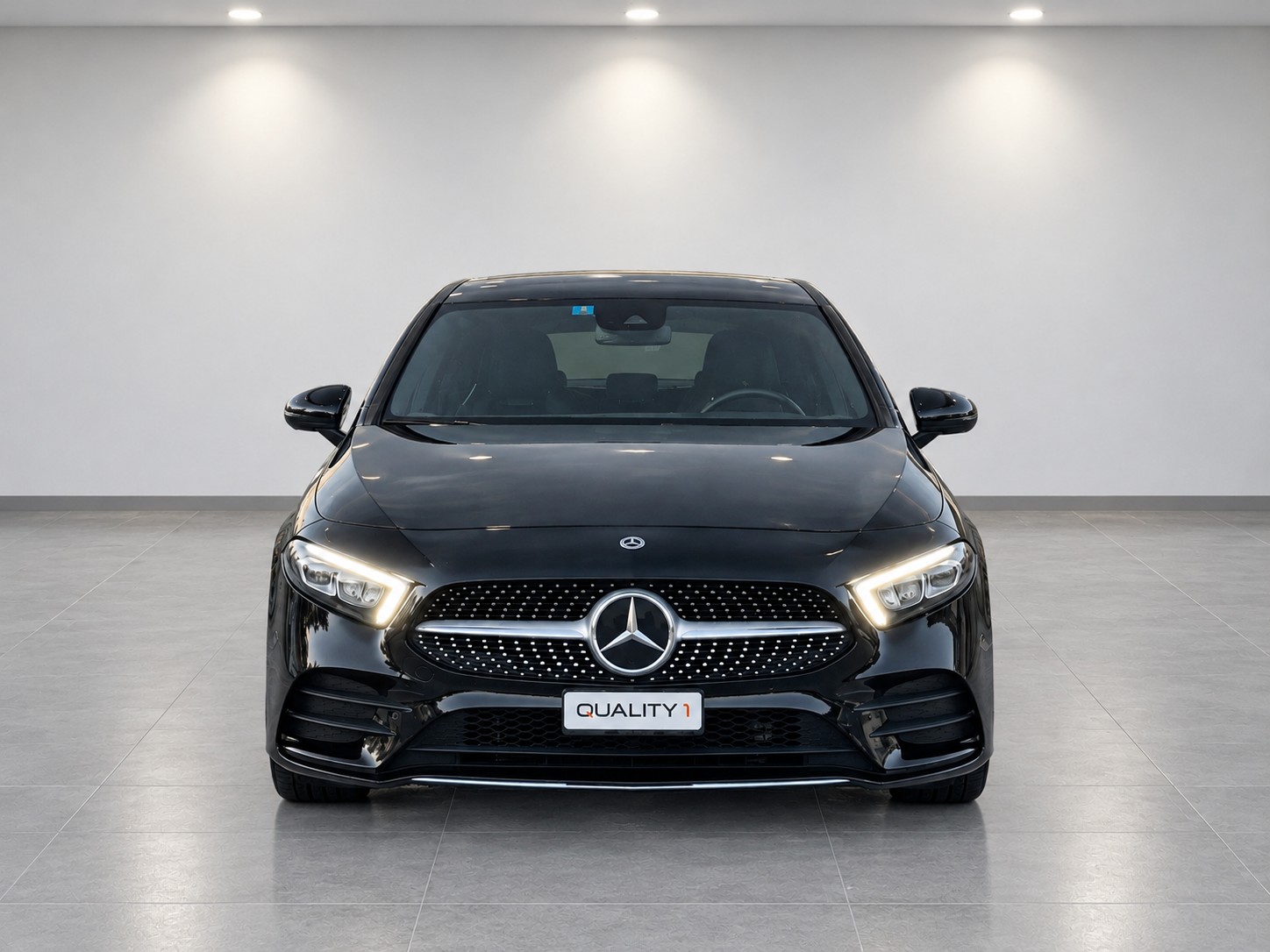 MERCEDES-BENZ A 200 AMG Line 7G-DCT-image-1