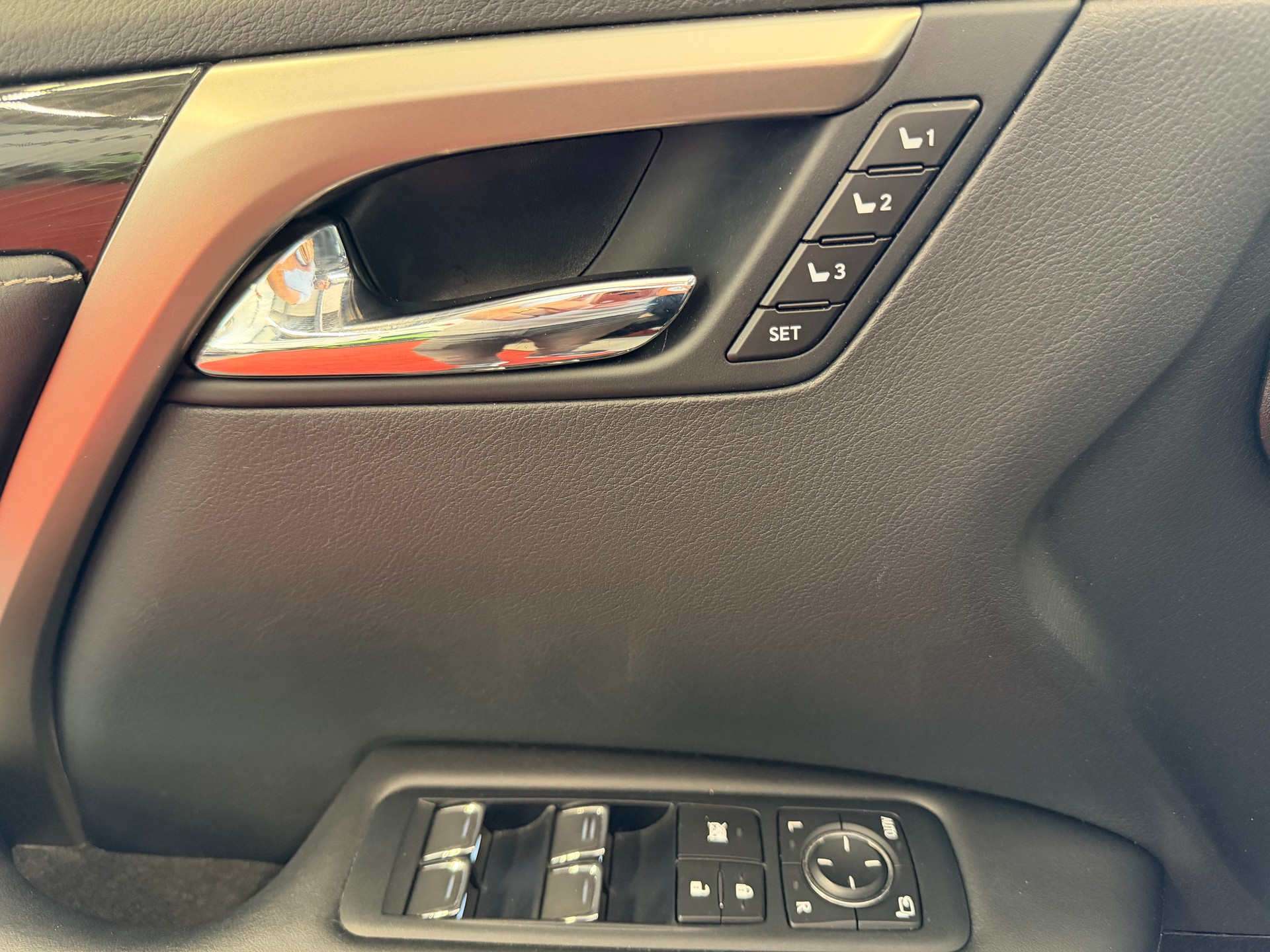 LEXUS RX 450h comfort AWD CVT-image-23