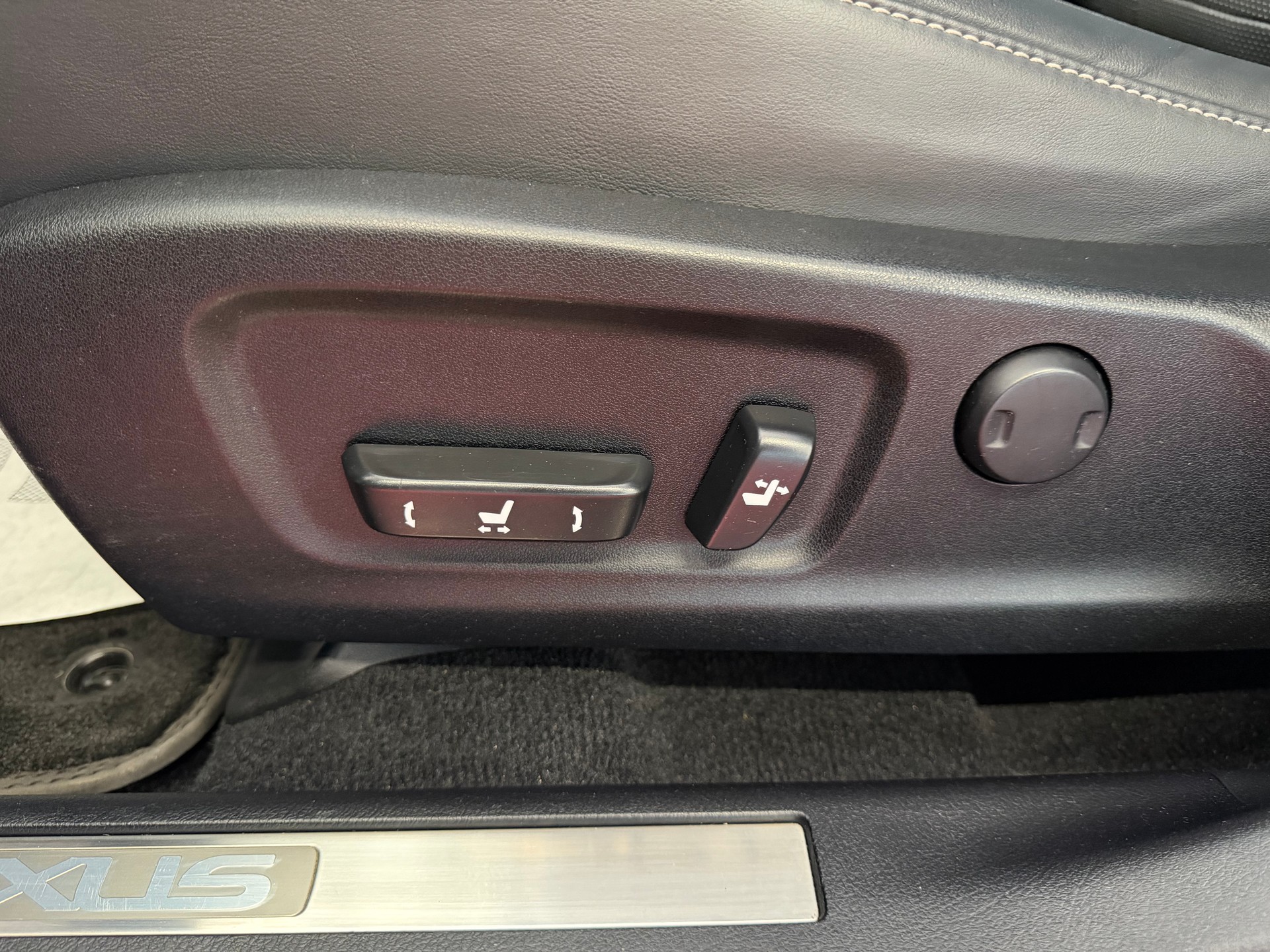 LEXUS RX 450h comfort AWD CVT-image-22