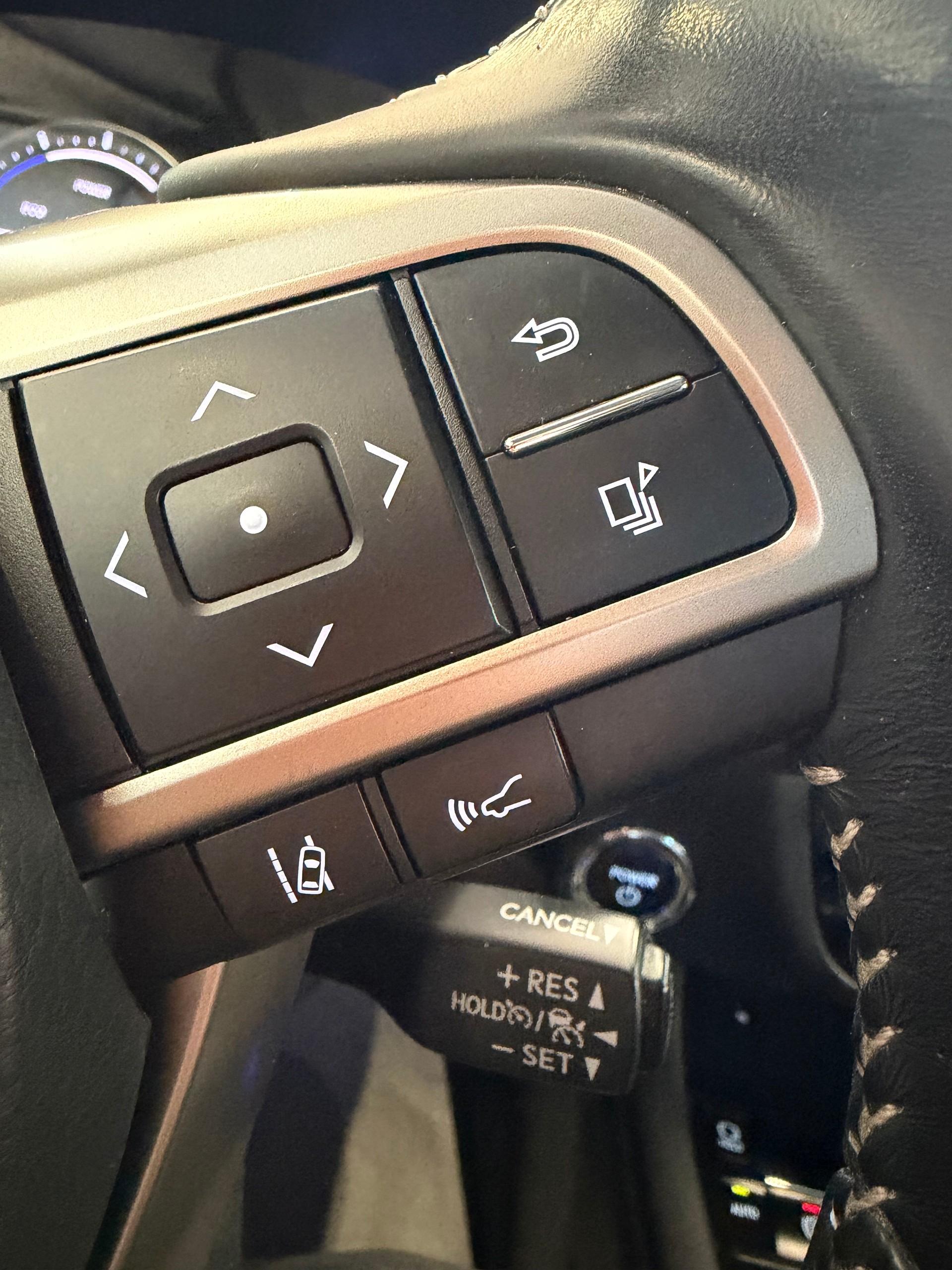 LEXUS RX 450h comfort AWD CVT-image-27